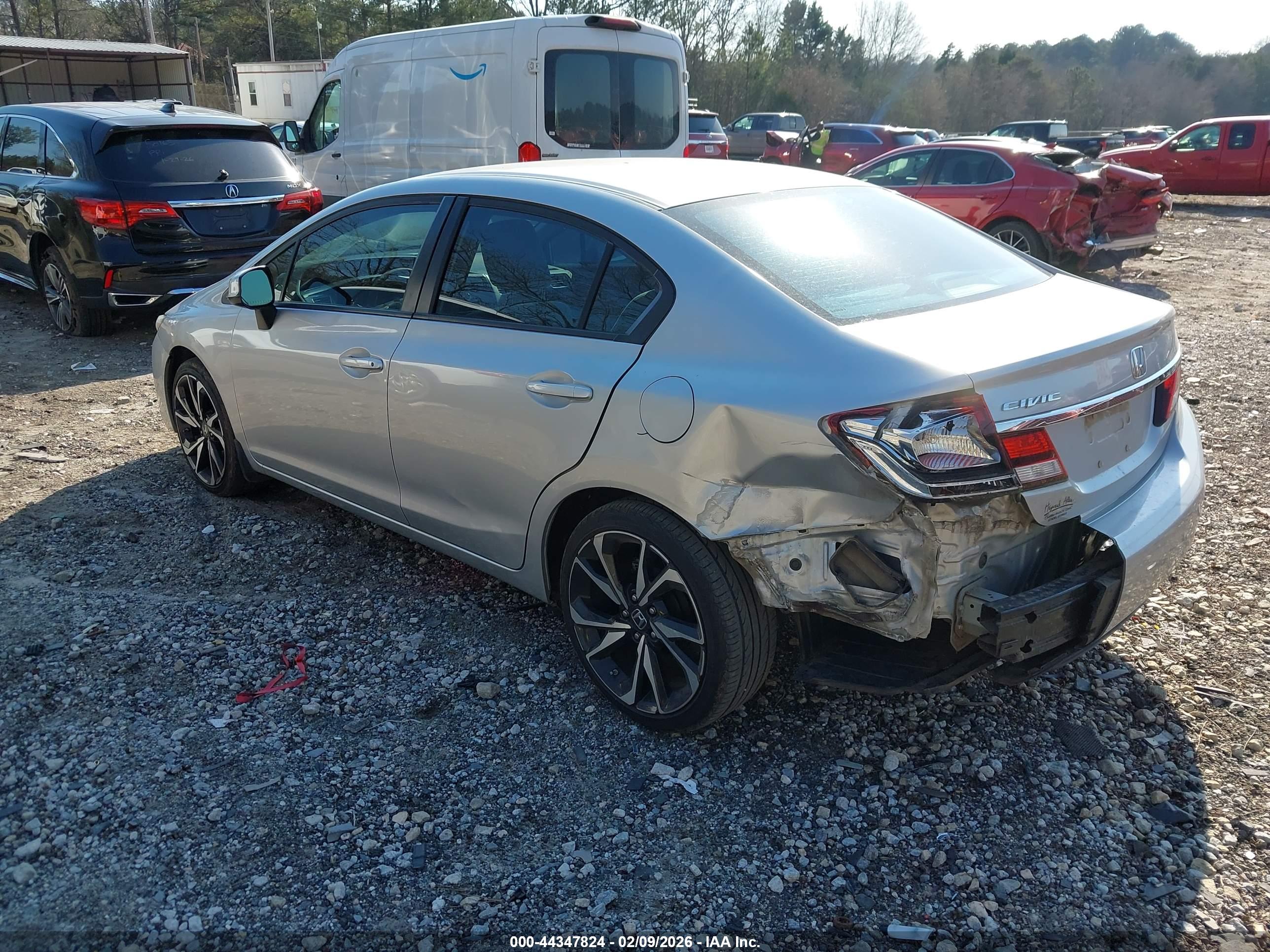 HONDA CIVIC image 3