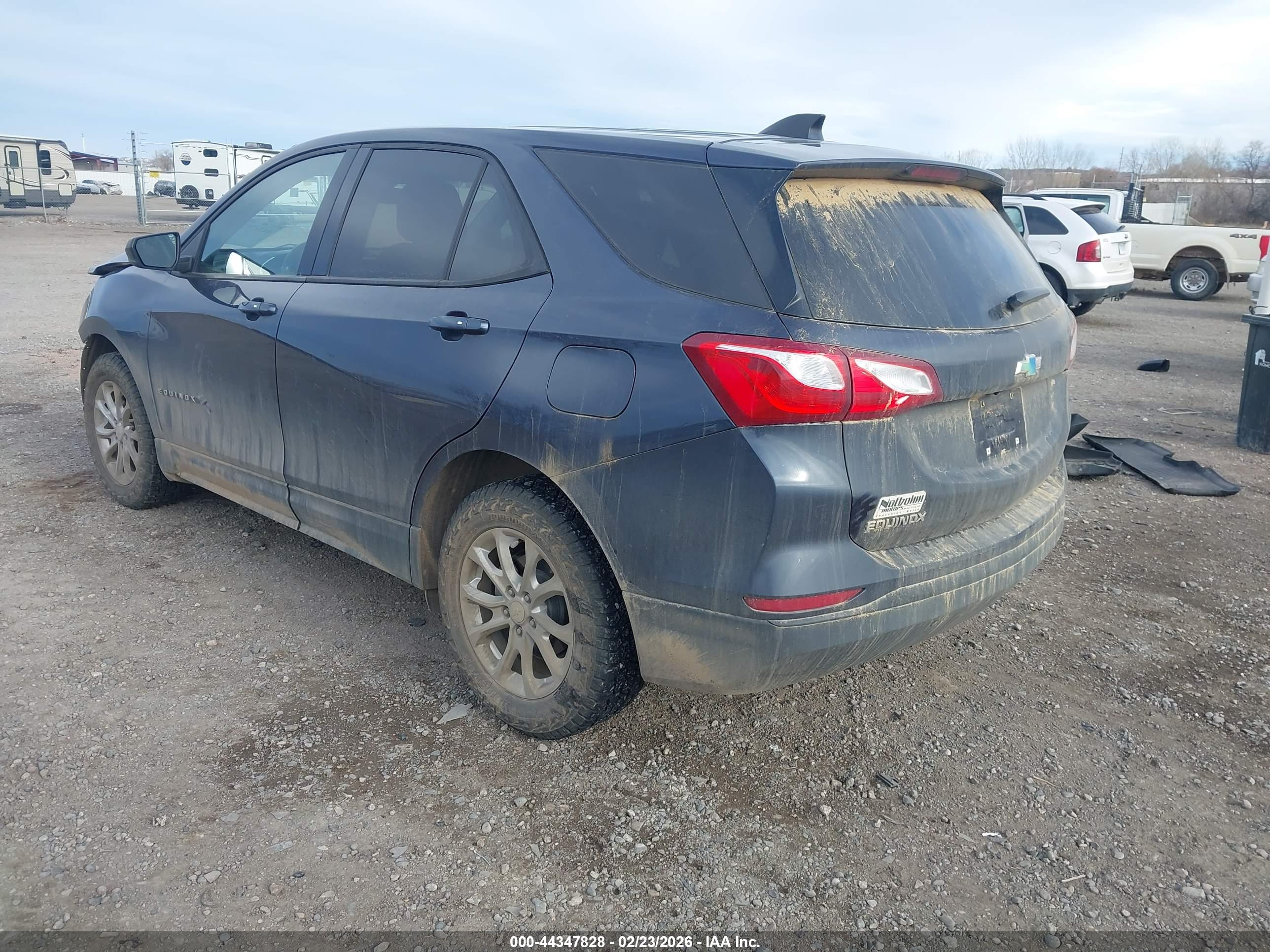 CHEVROLET EQUINOX image 3
