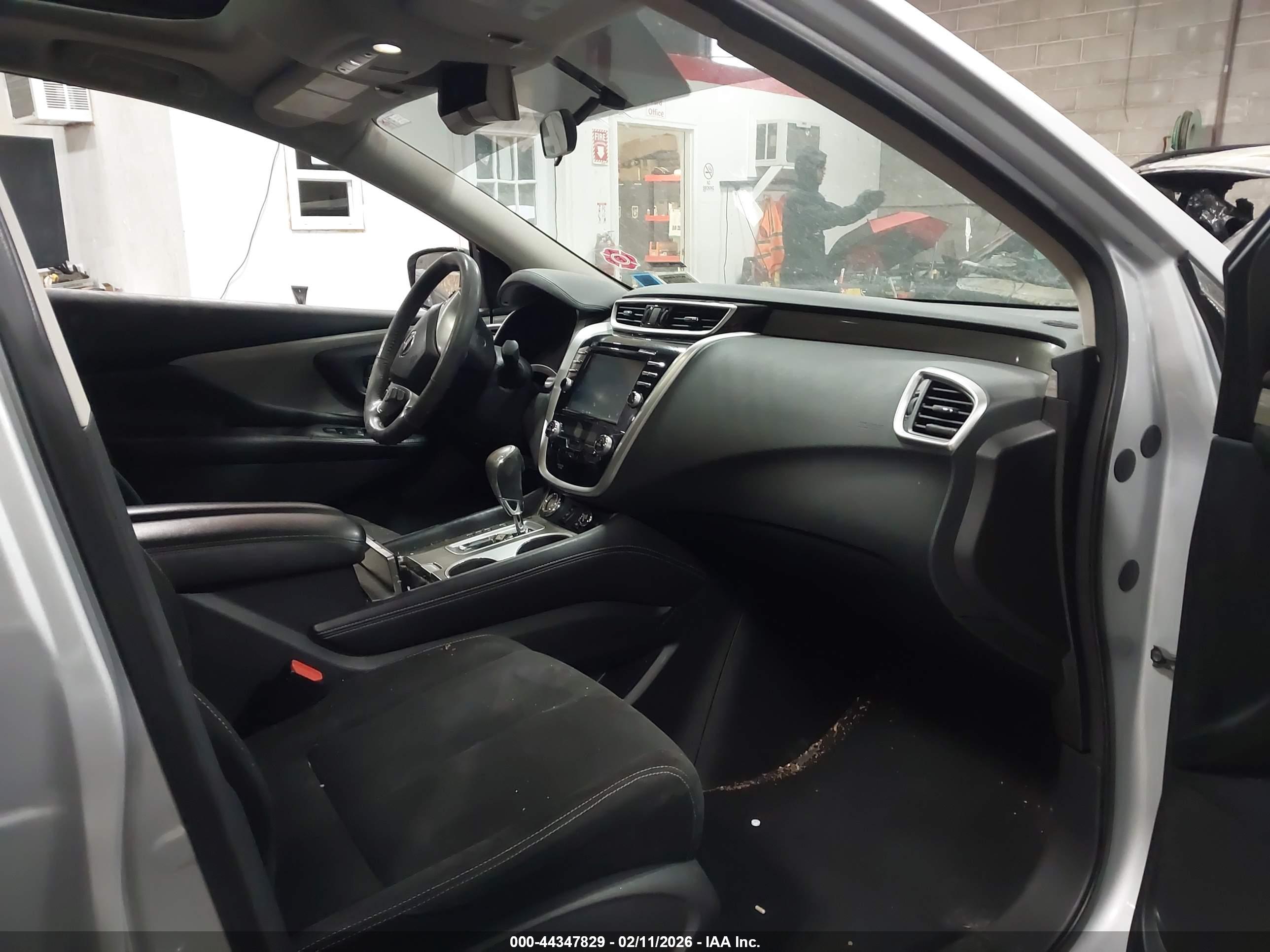 NISSAN MURANO image 5
