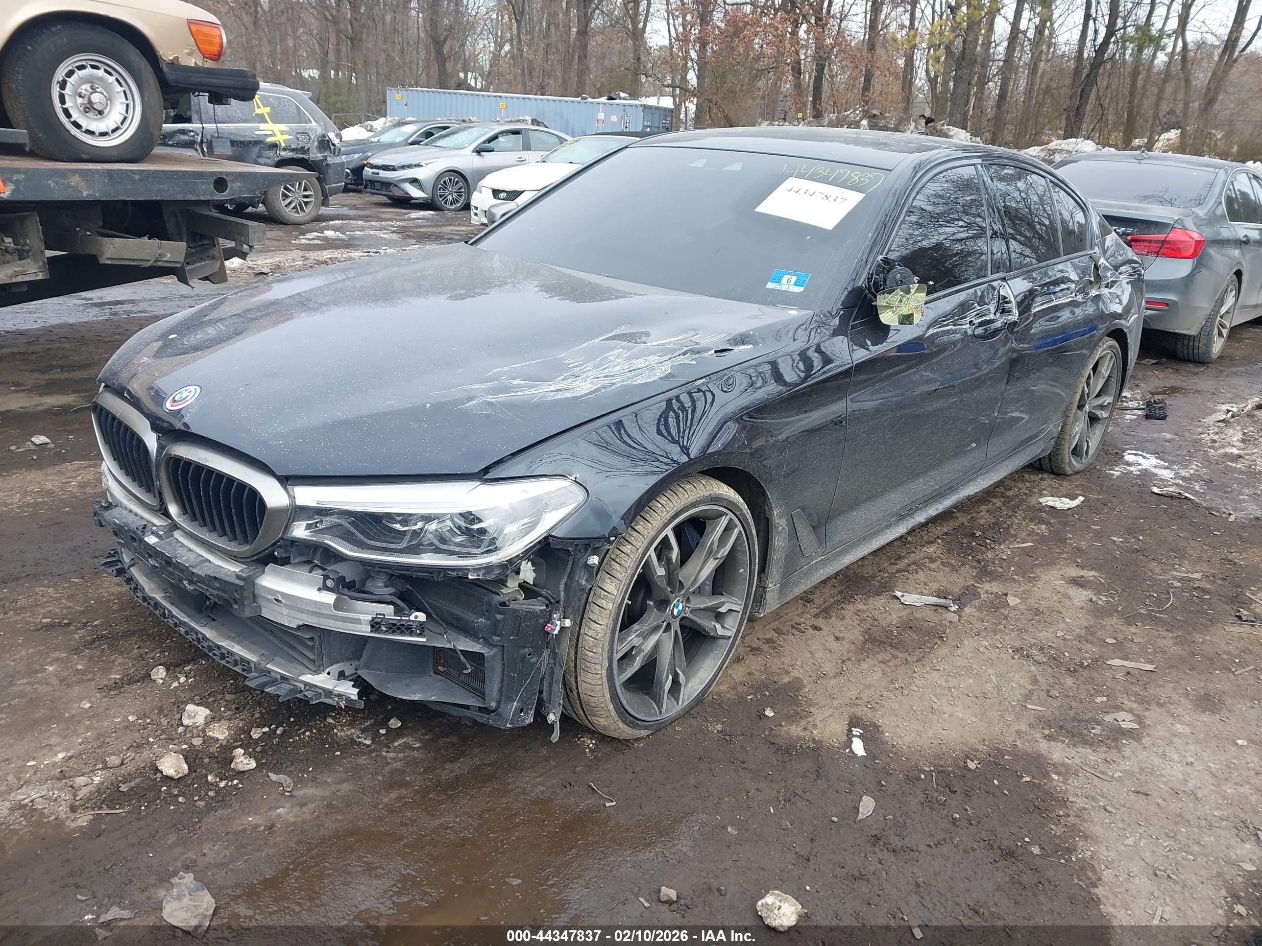 BMW M550I image 2