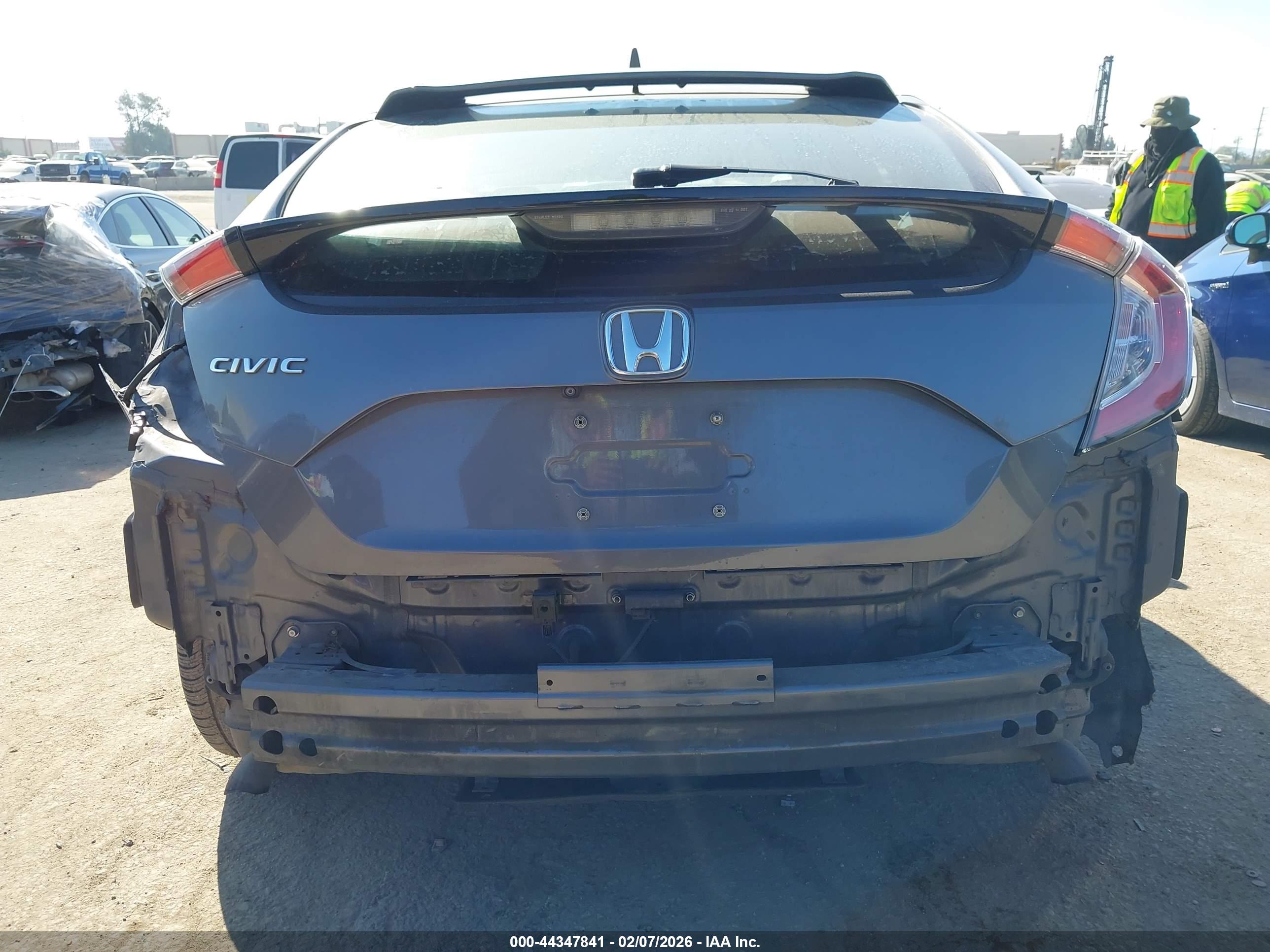 HONDA CIVIC image 6