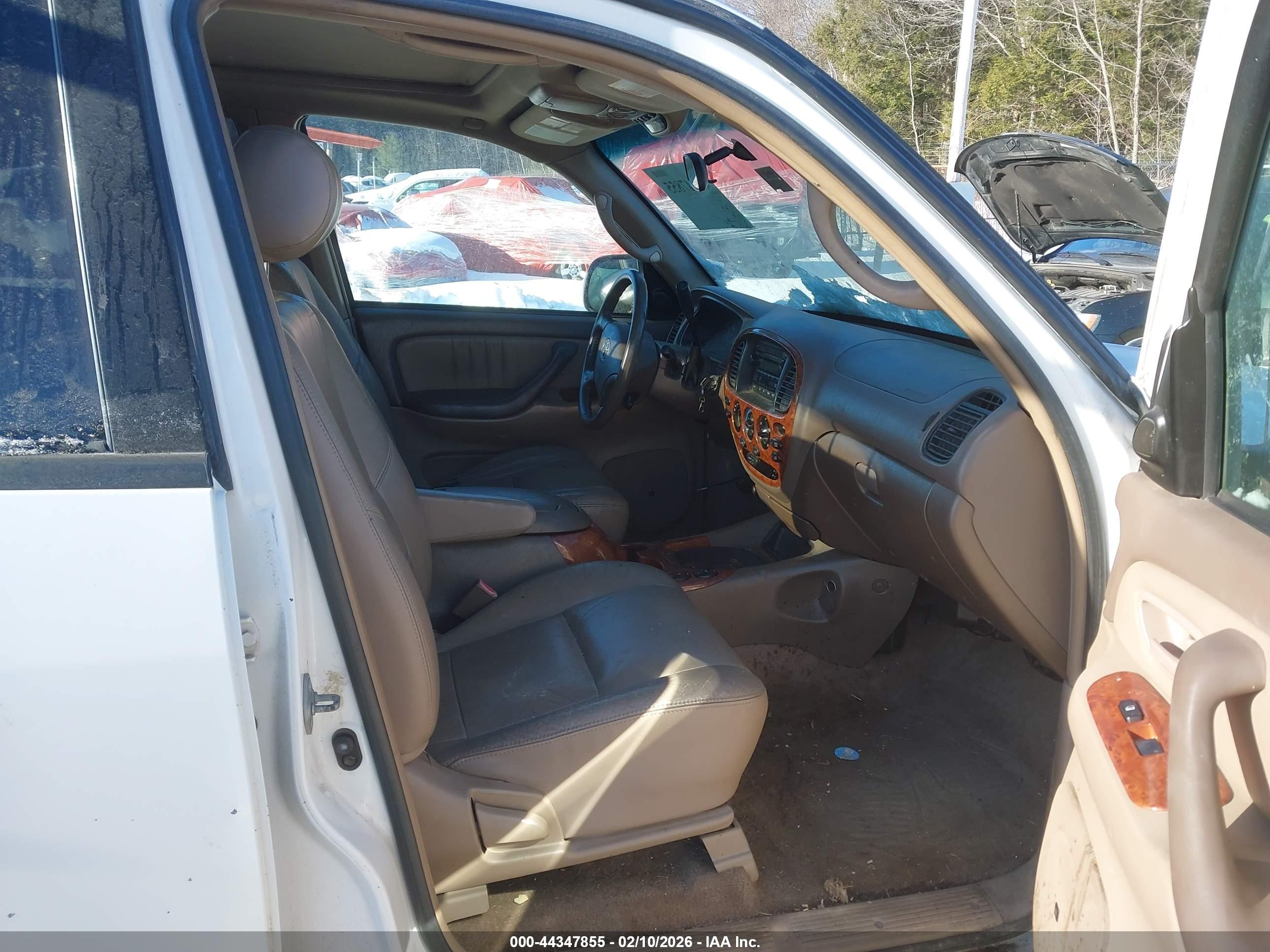 TOYOTA TUNDRA image 5