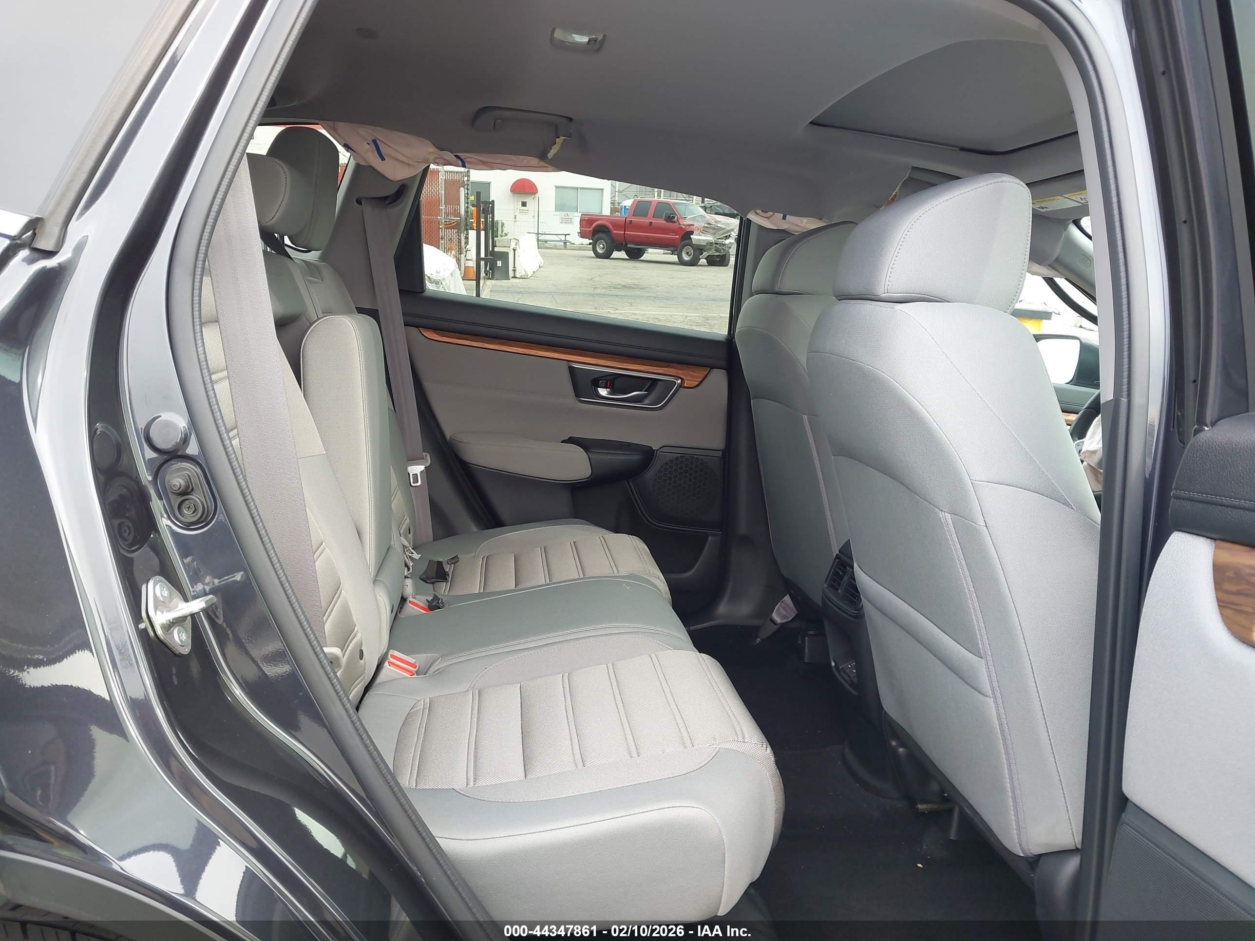 HONDA CR-V image 8