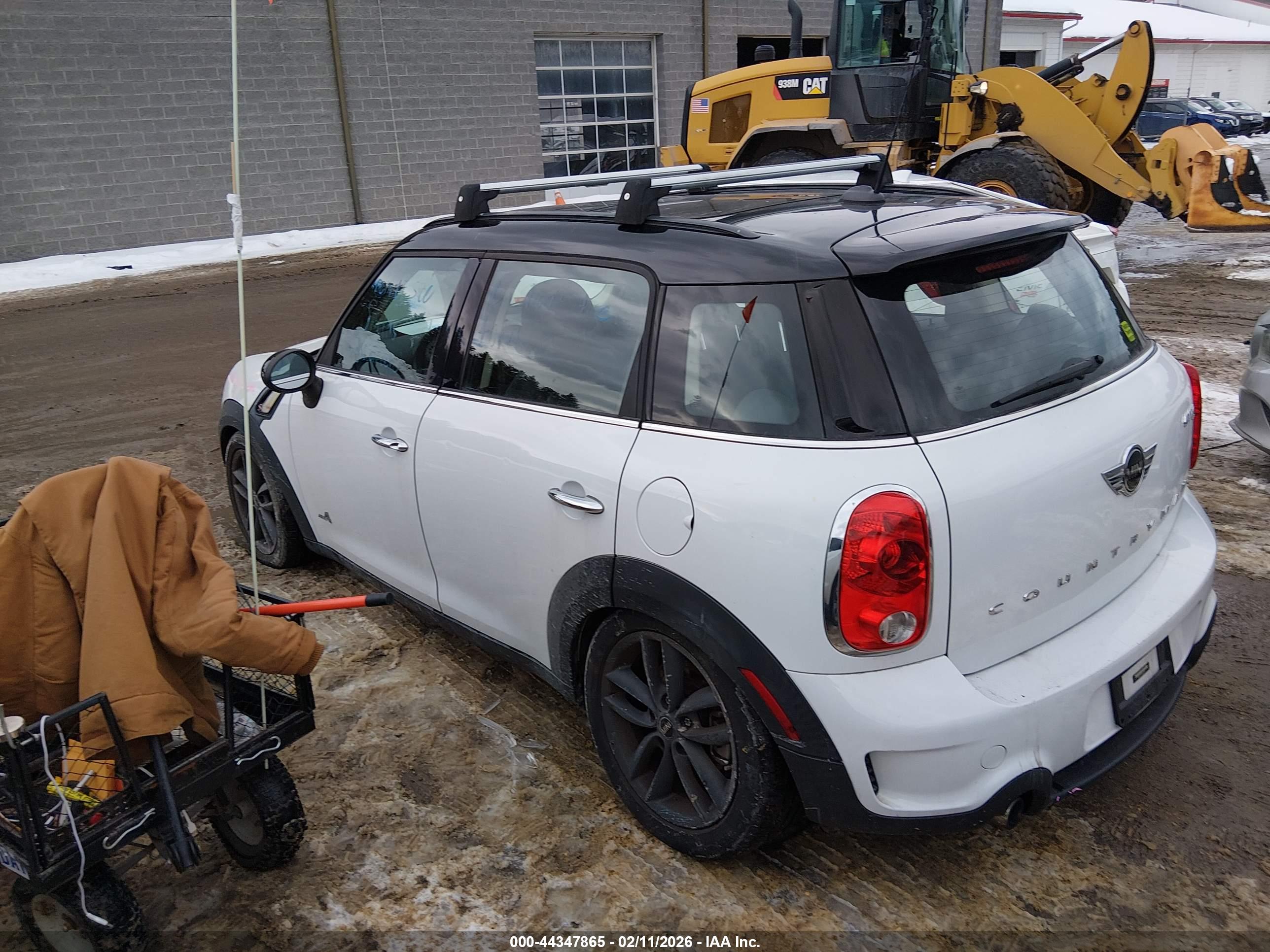 MINI COUNTRYMAN image 3
