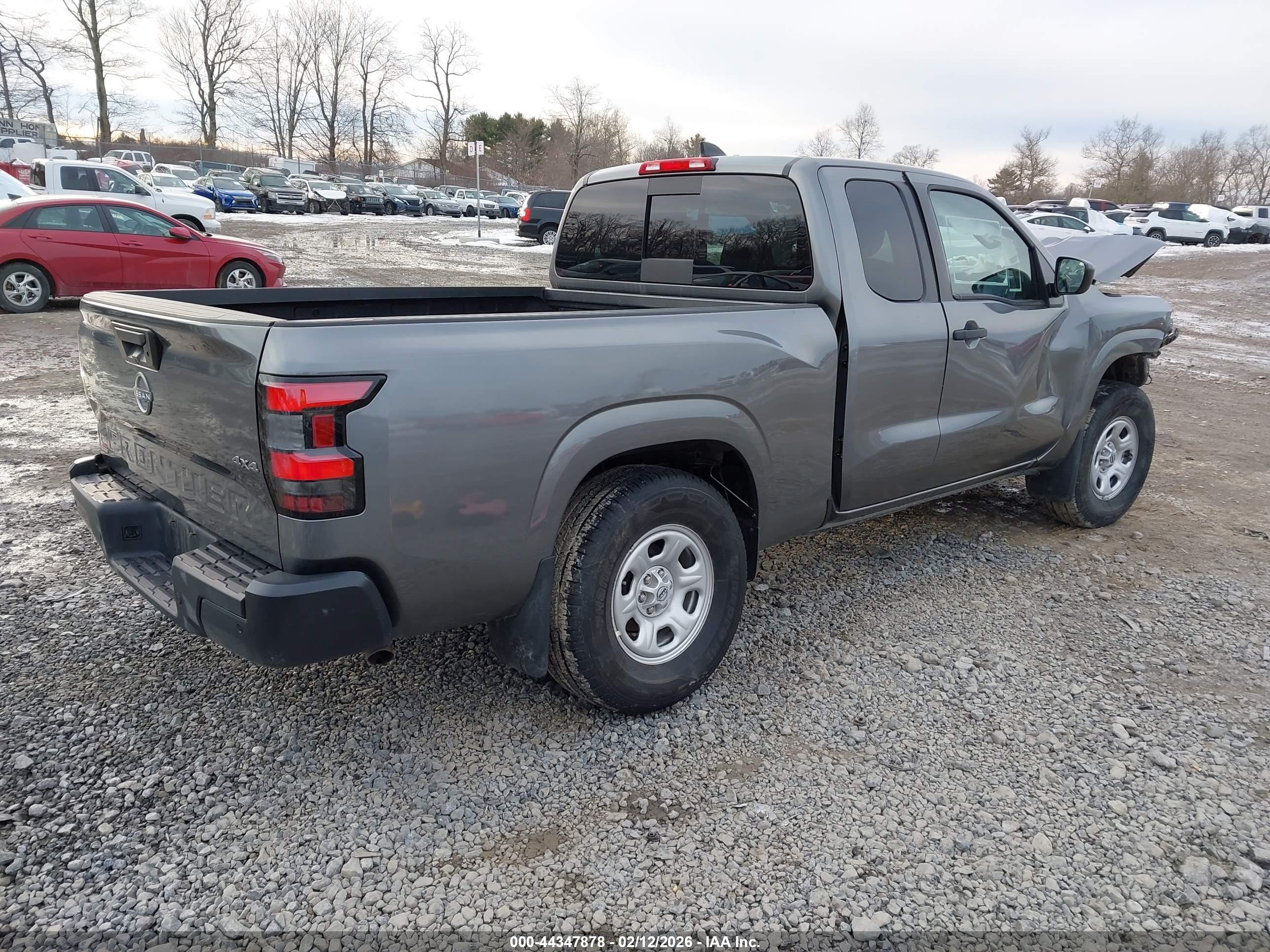 NISSAN FRONTIER image 4