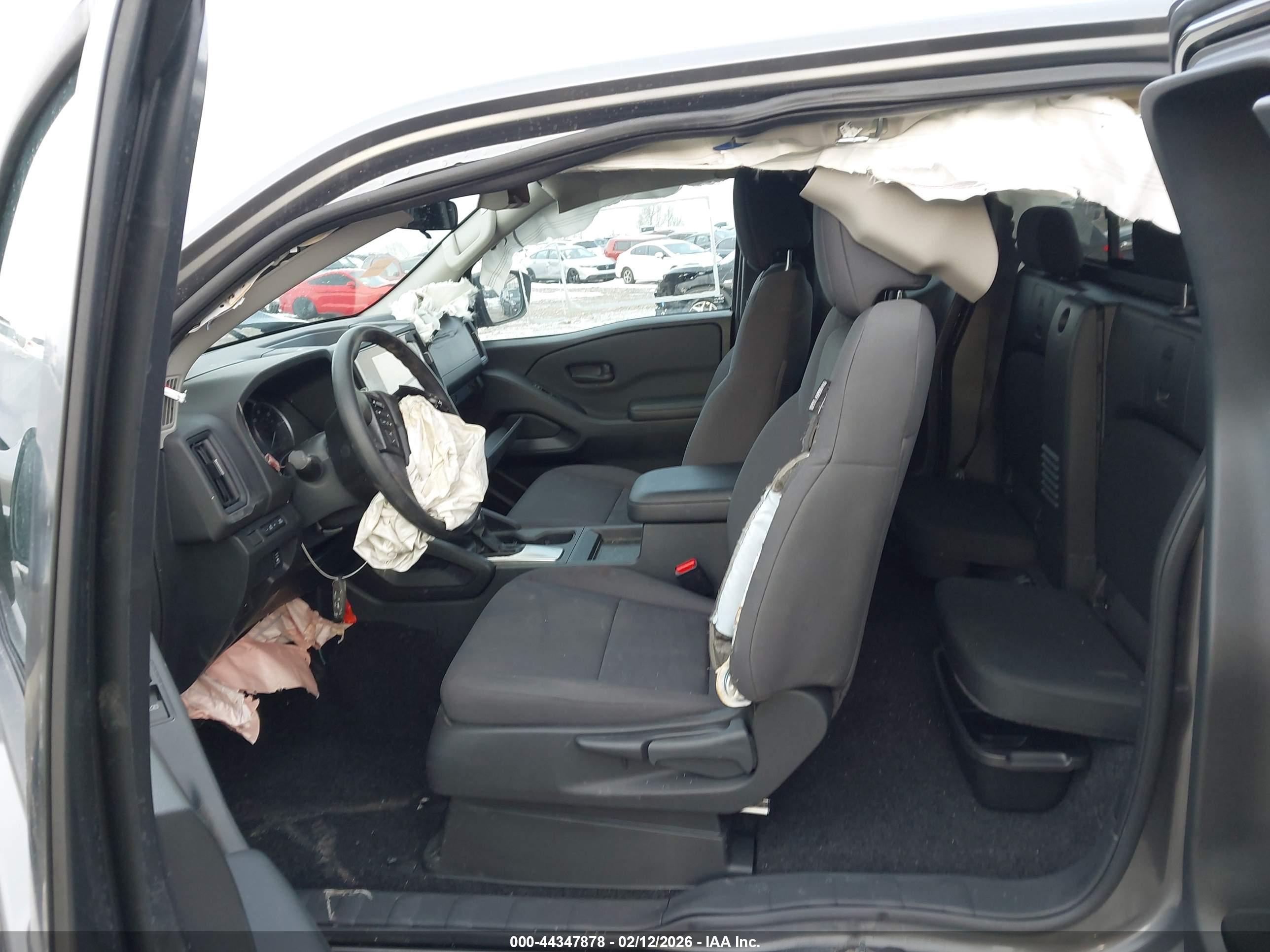 NISSAN FRONTIER image 8