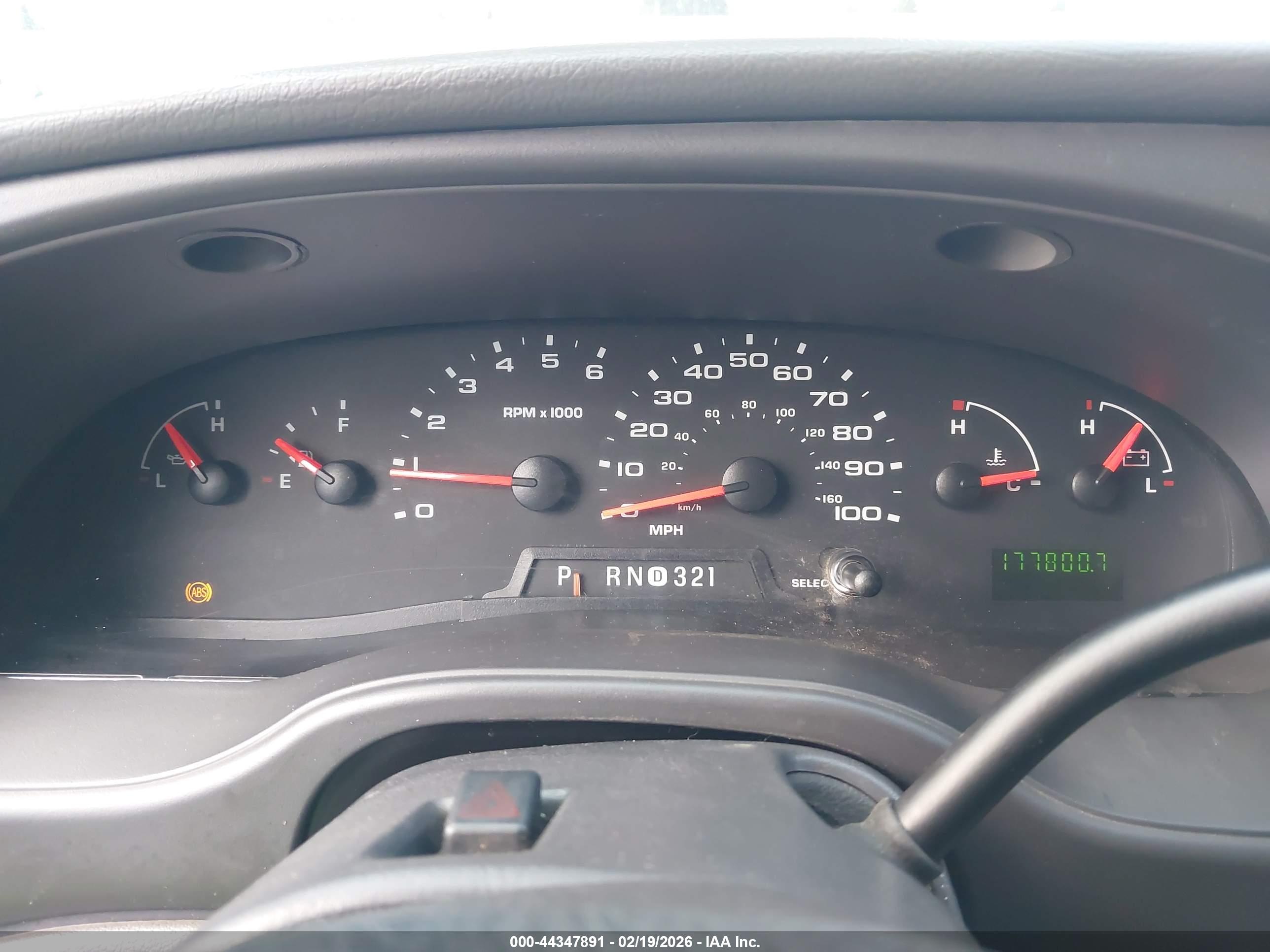 FORD E-350 image 6