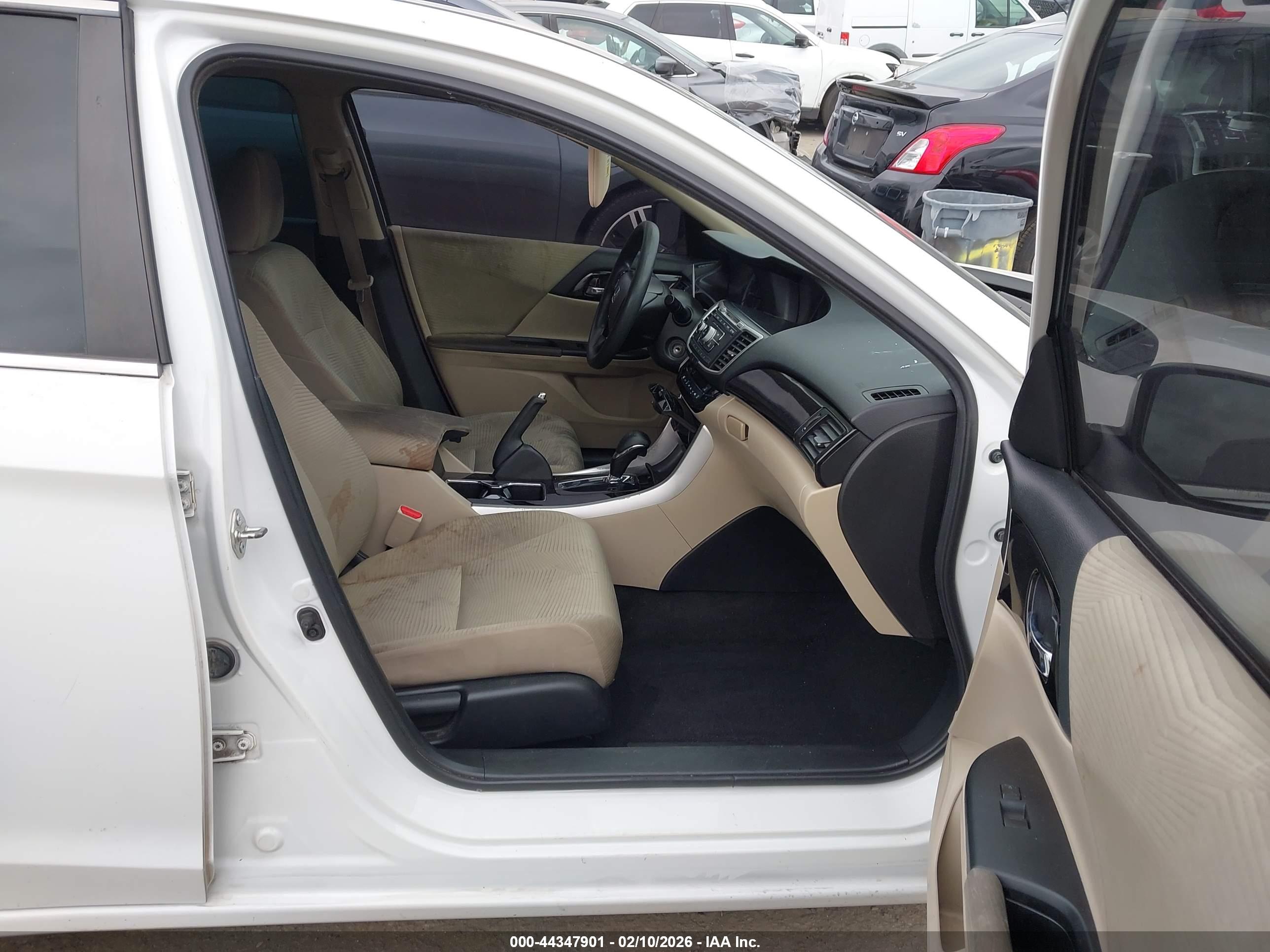 HONDA ACCORD image 5