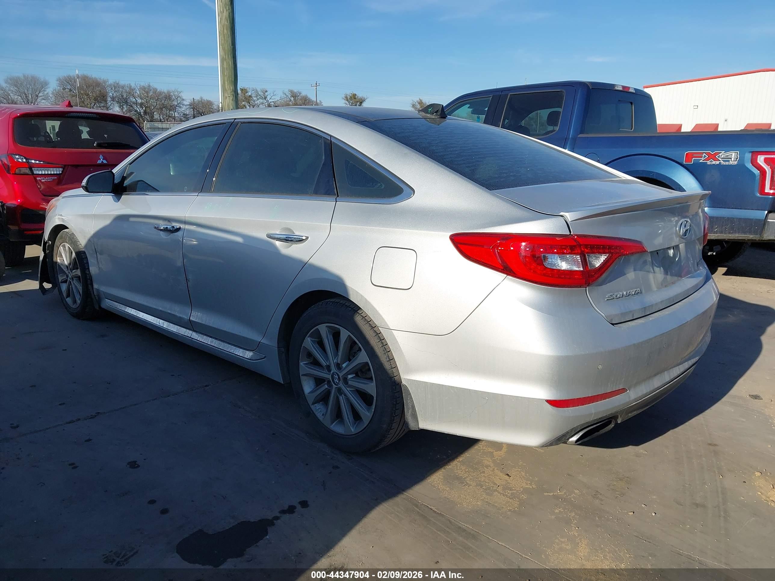 HYUNDAI SONATA image 3