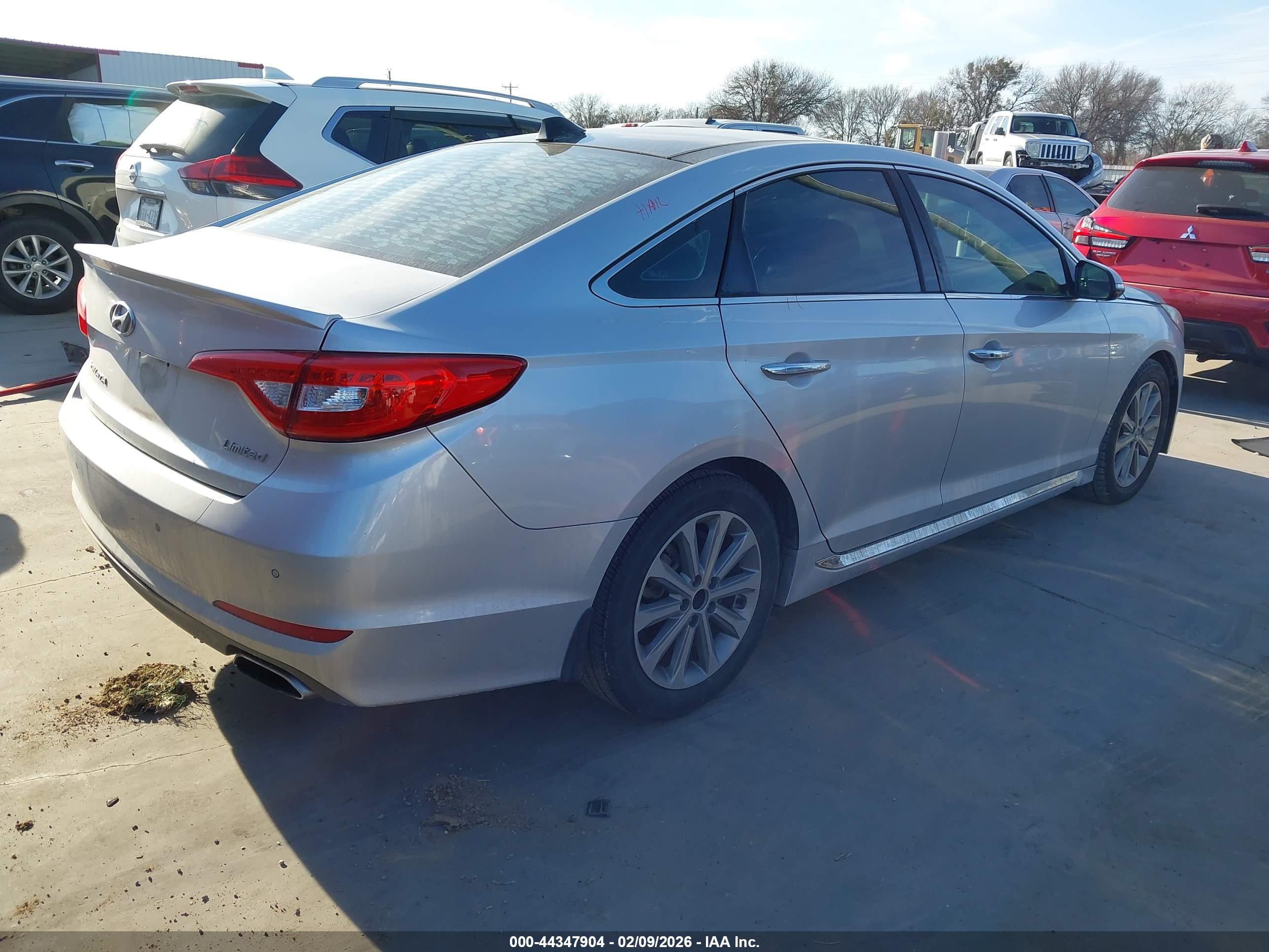 HYUNDAI SONATA image 4