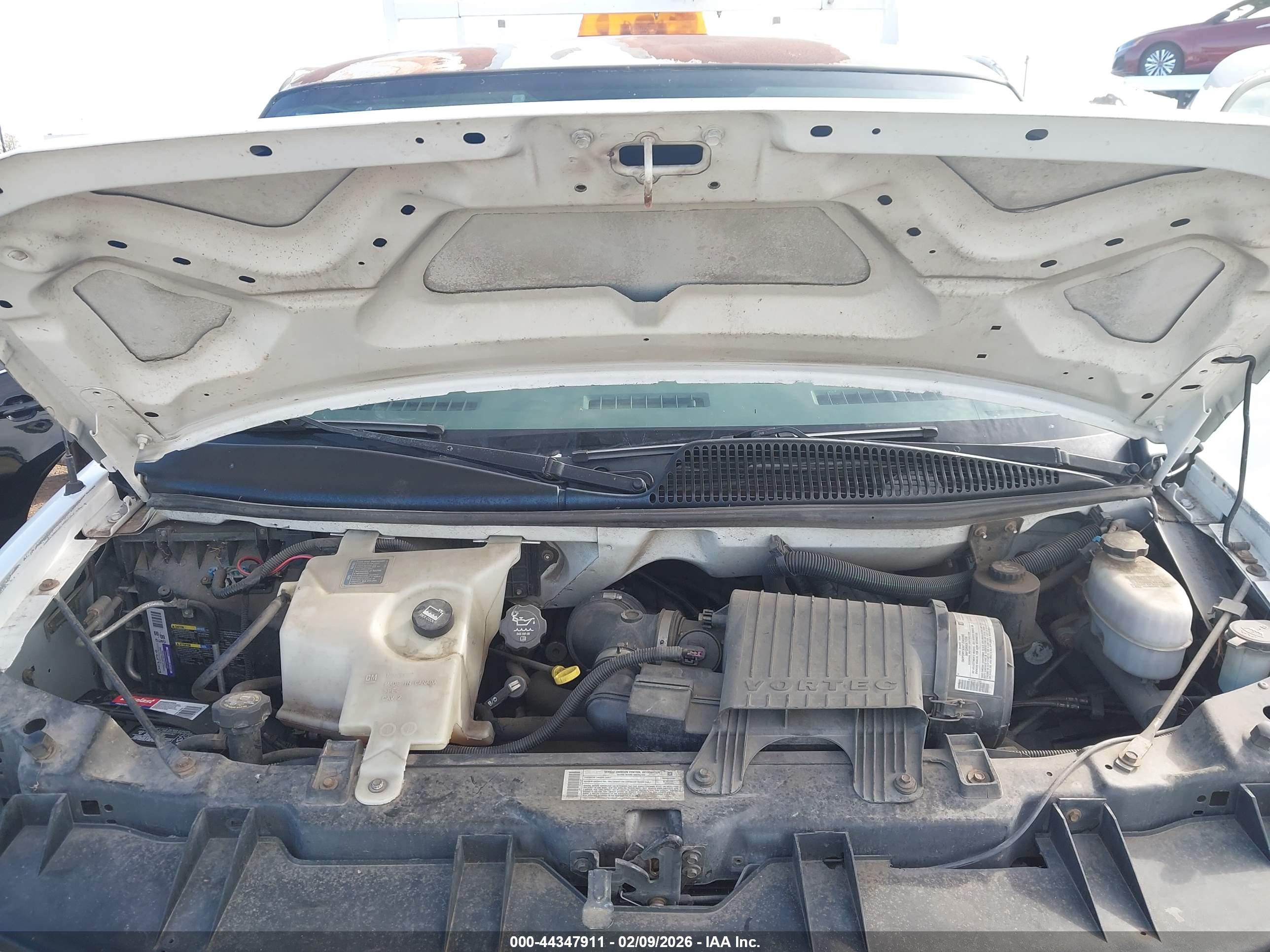 CHEVROLET EXPRESS image 10