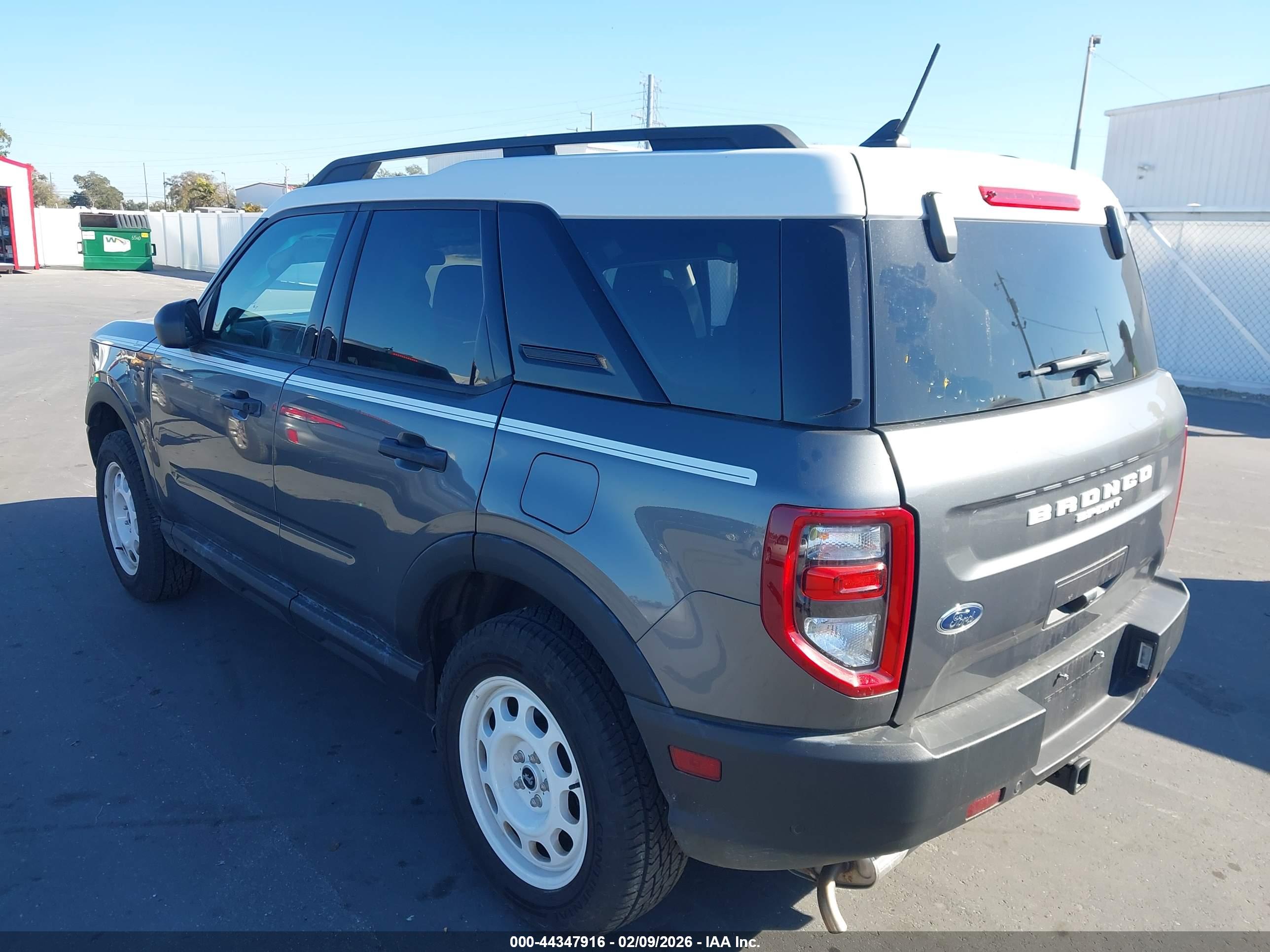 FORD BRONCO image 3