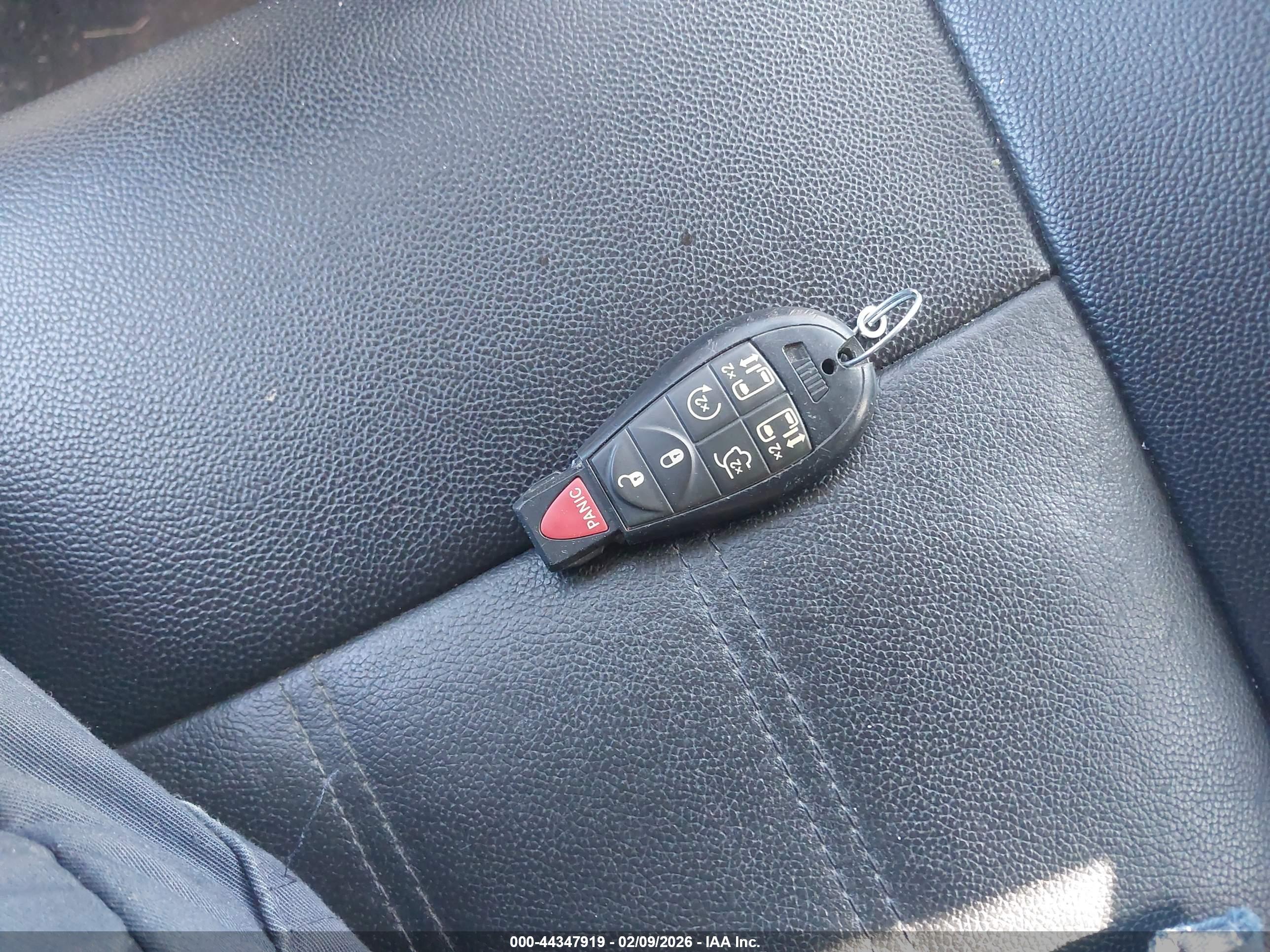 CHRYSLER TOWN image 11
