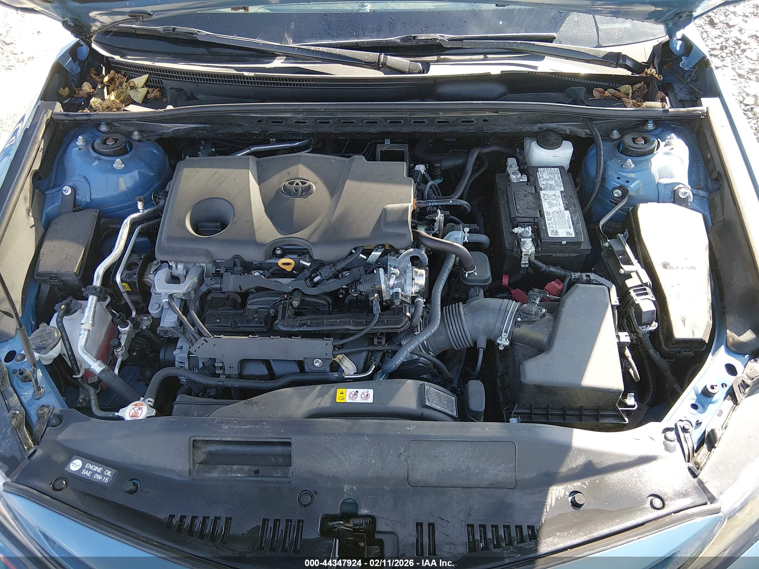 TOYOTA CAMRY image 10