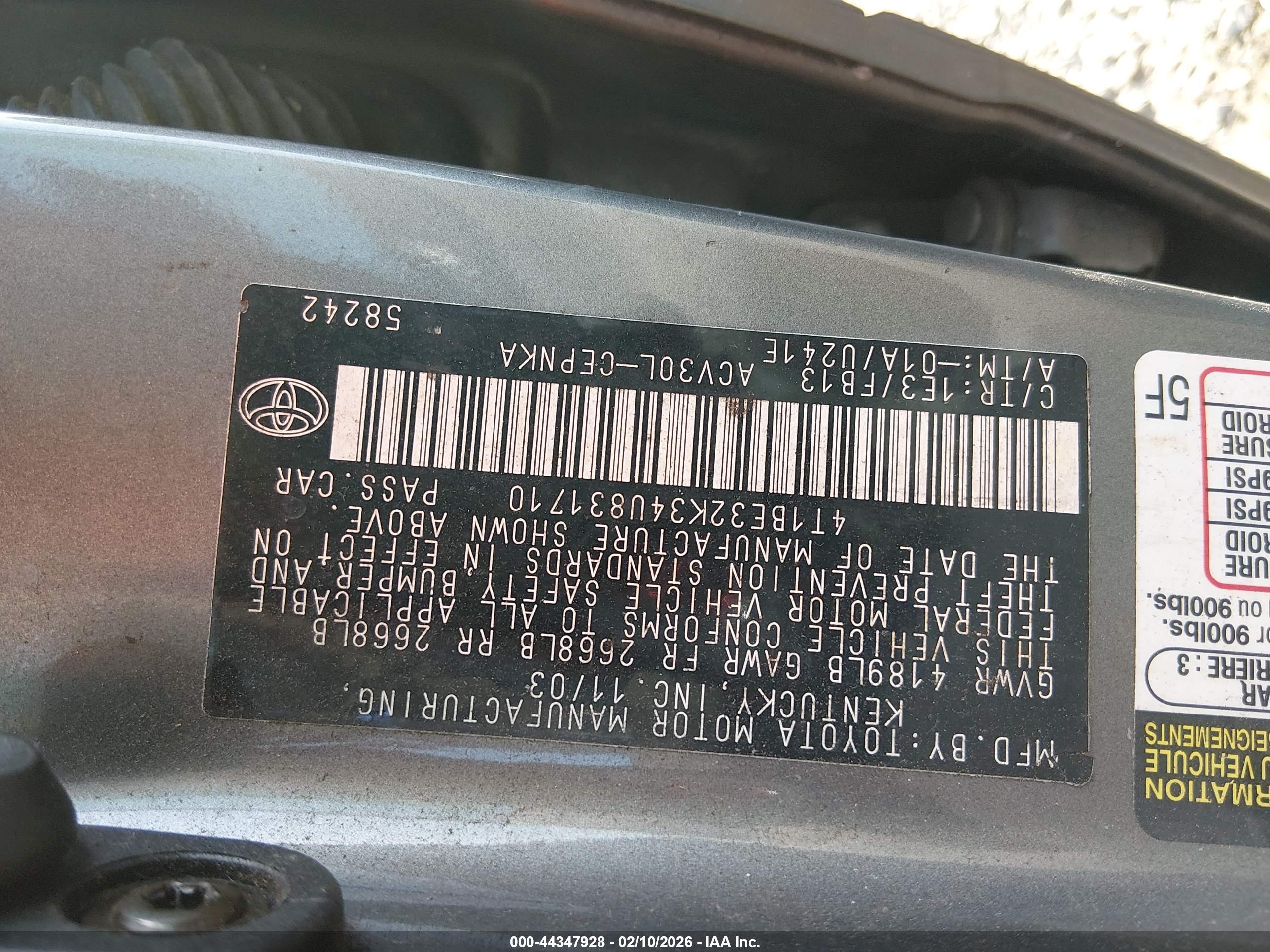 TOYOTA CAMRY image 9