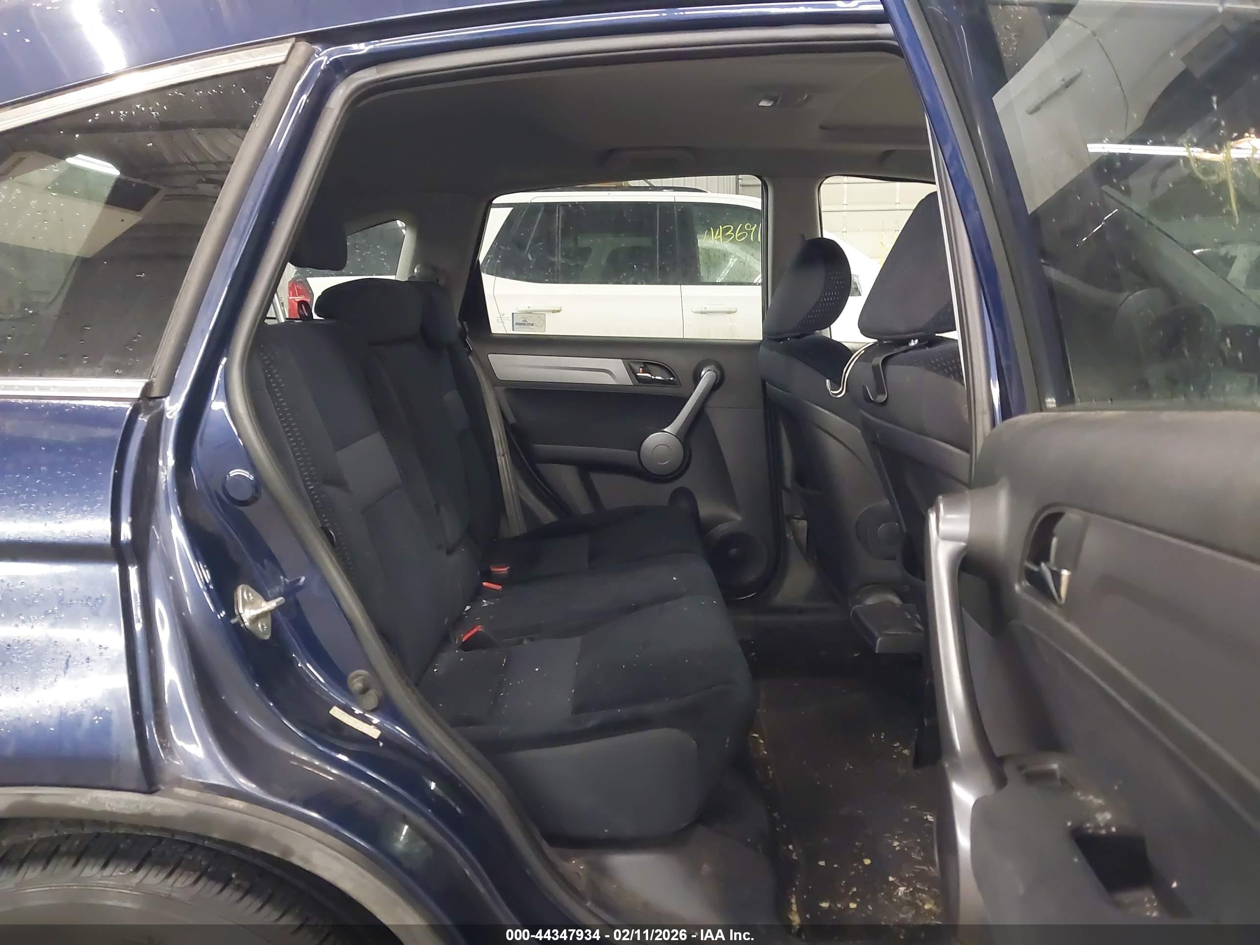 HONDA CR-V image 8