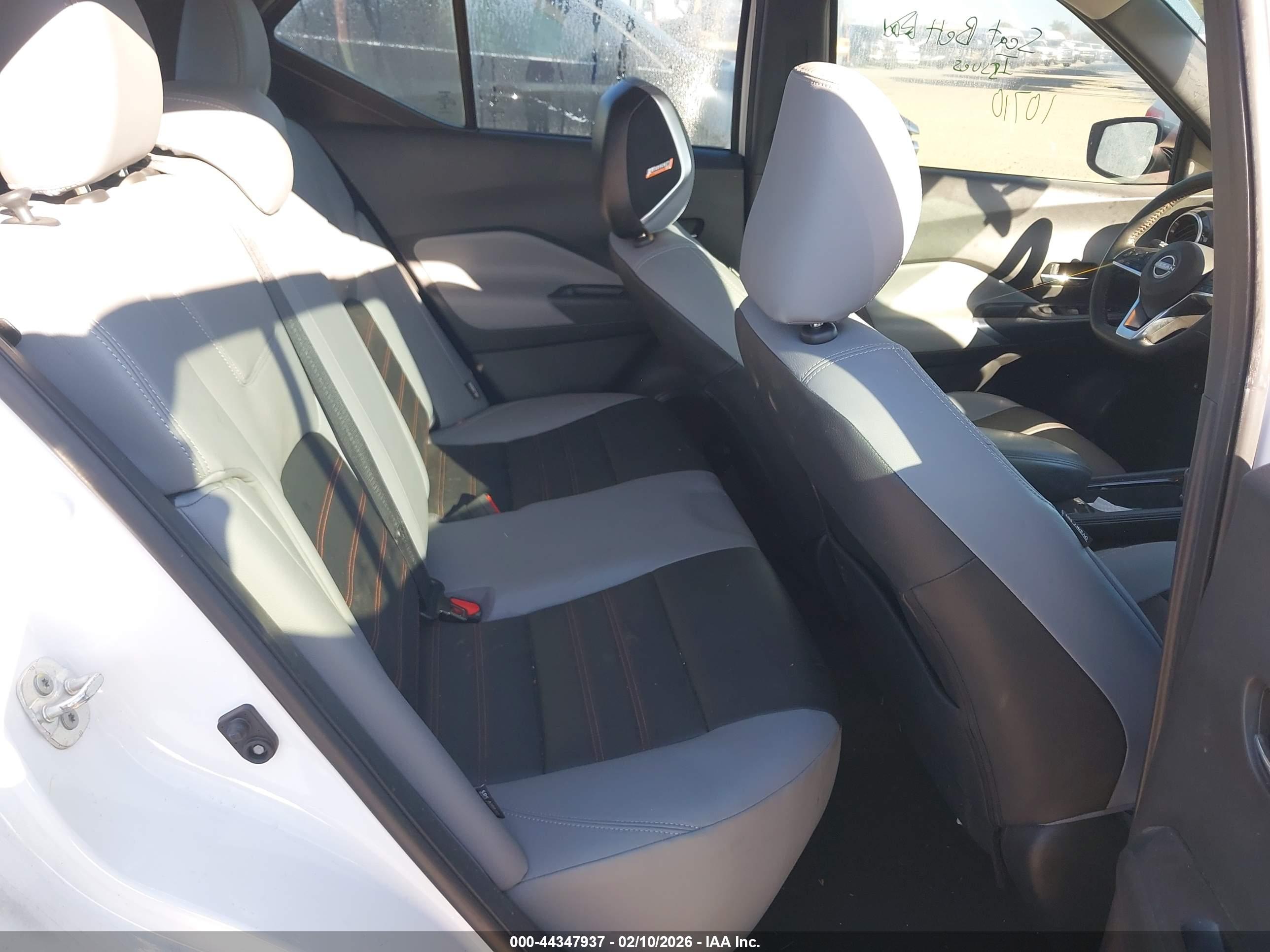 NISSAN KICKS image 8