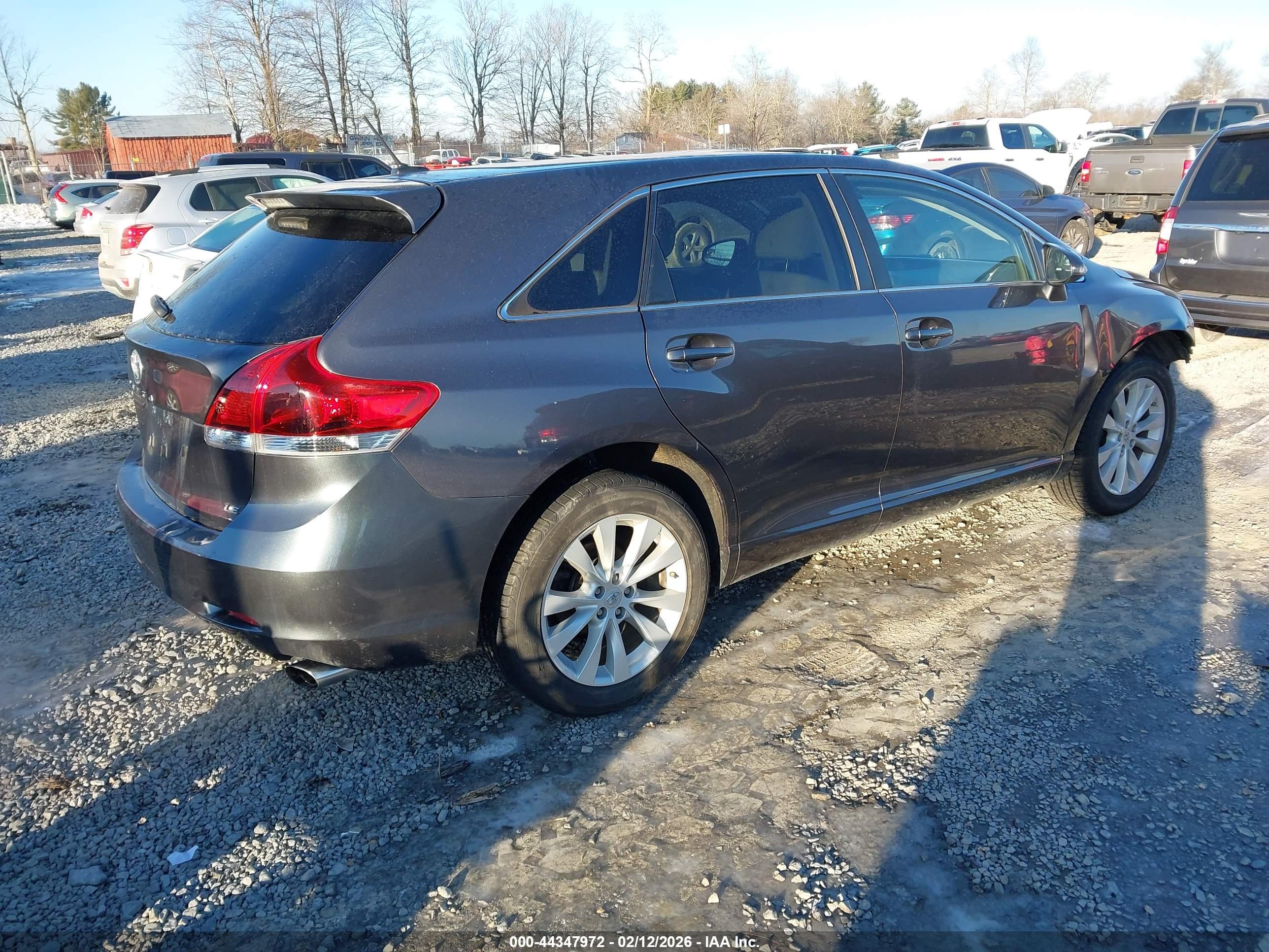 TOYOTA VENZA image 4