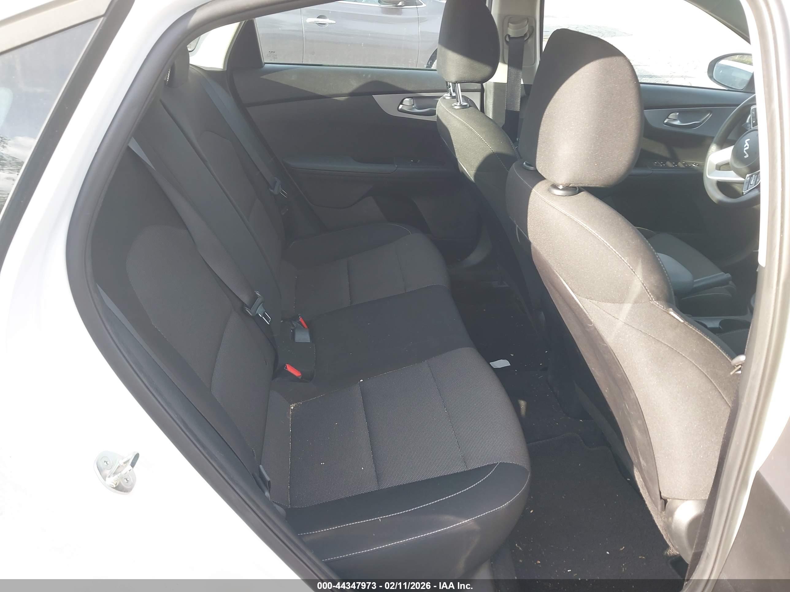 KIA FORTE image 8