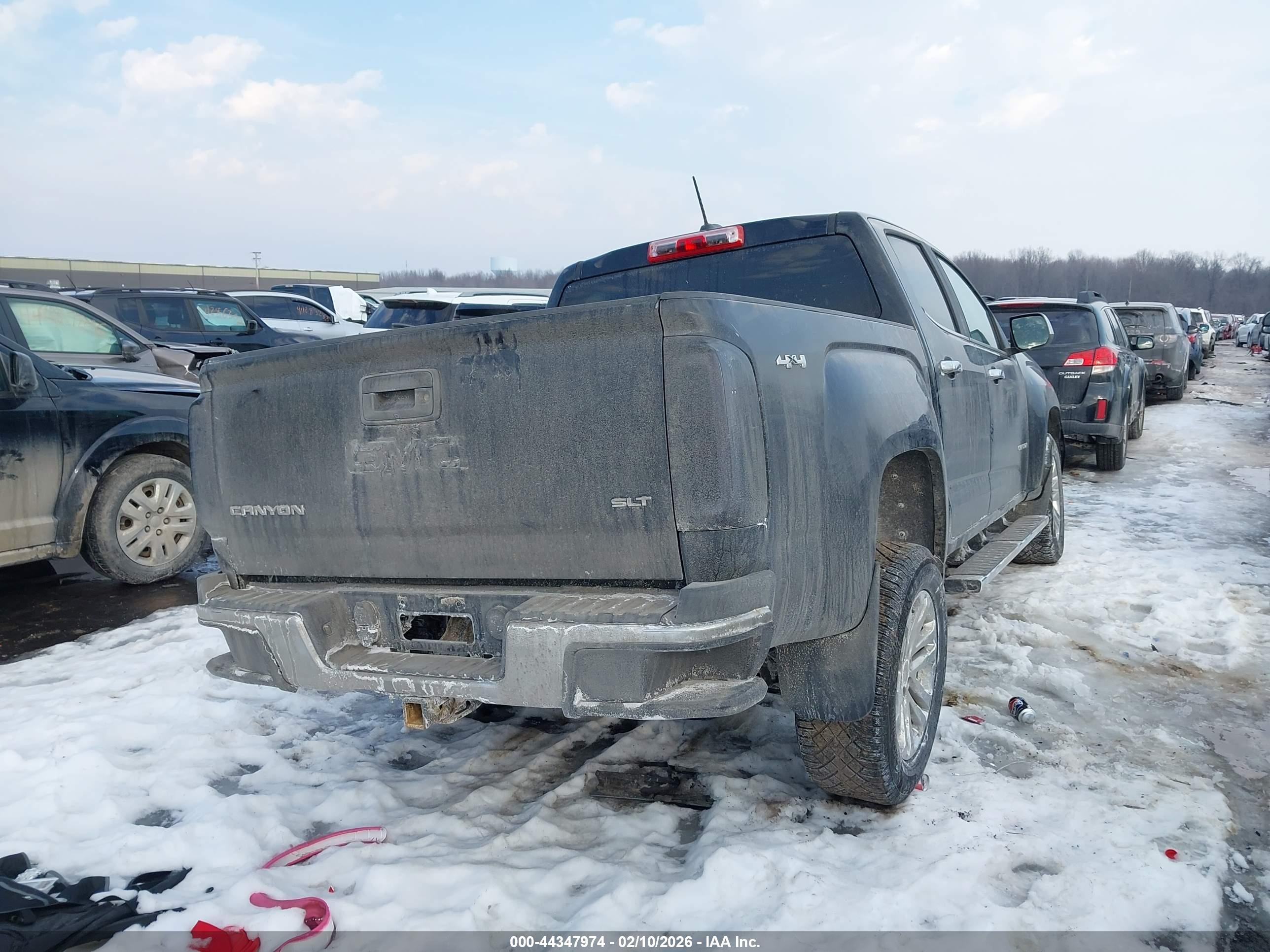 GMC CANYON image 4