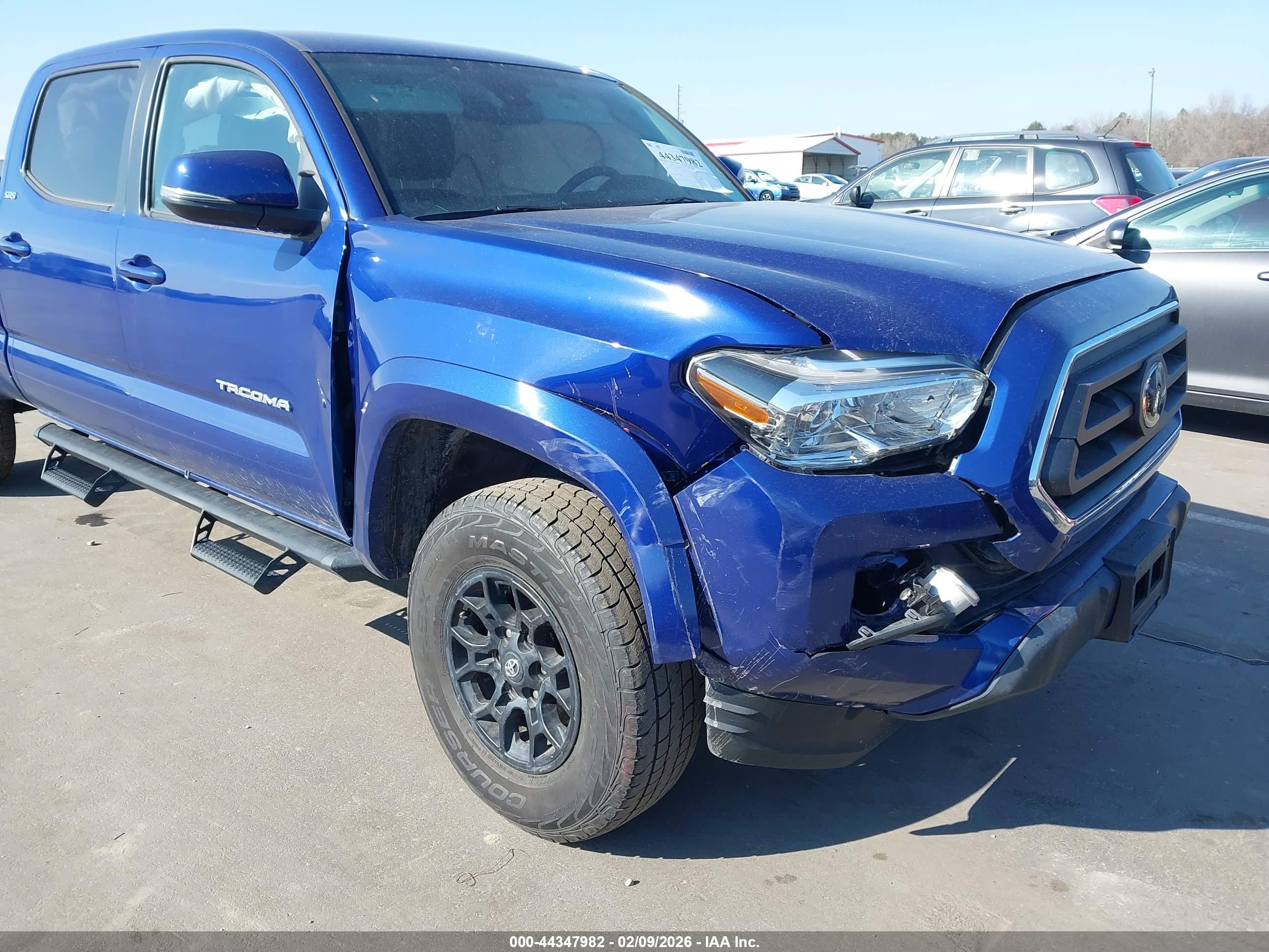 TOYOTA TACOMA image 6