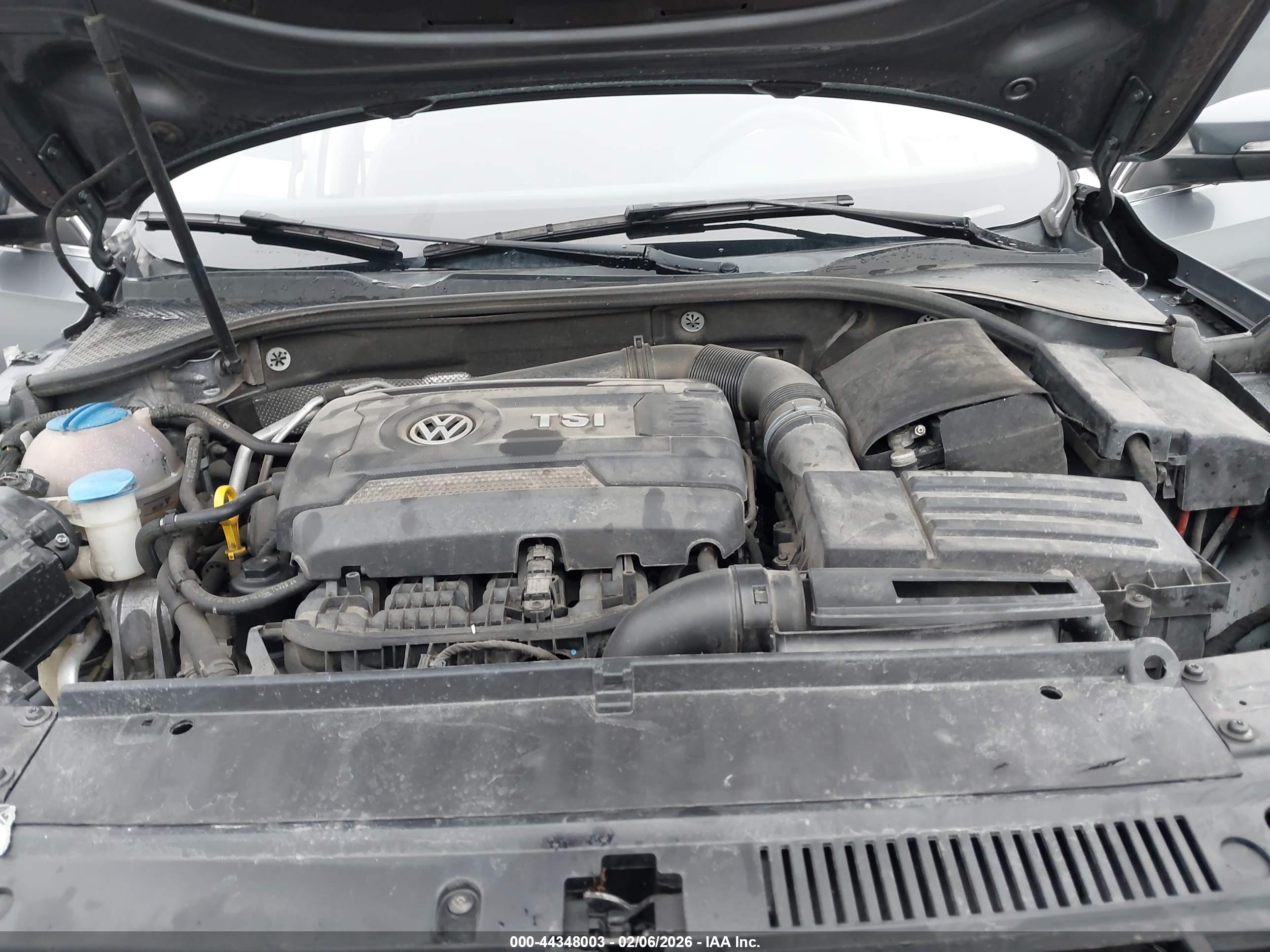 VOLKSWAGEN PASSAT image 10