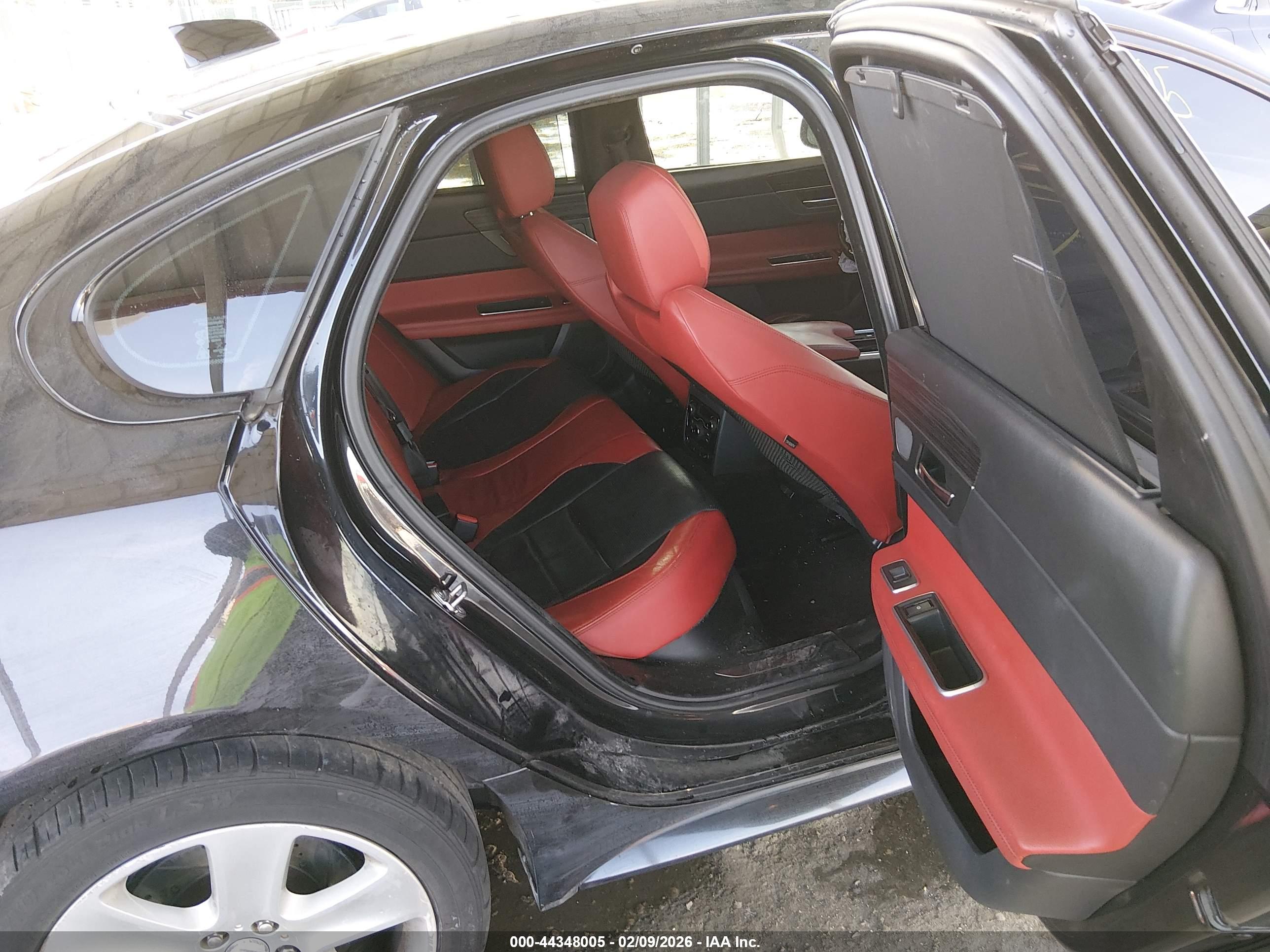 JAGUAR XF image 8