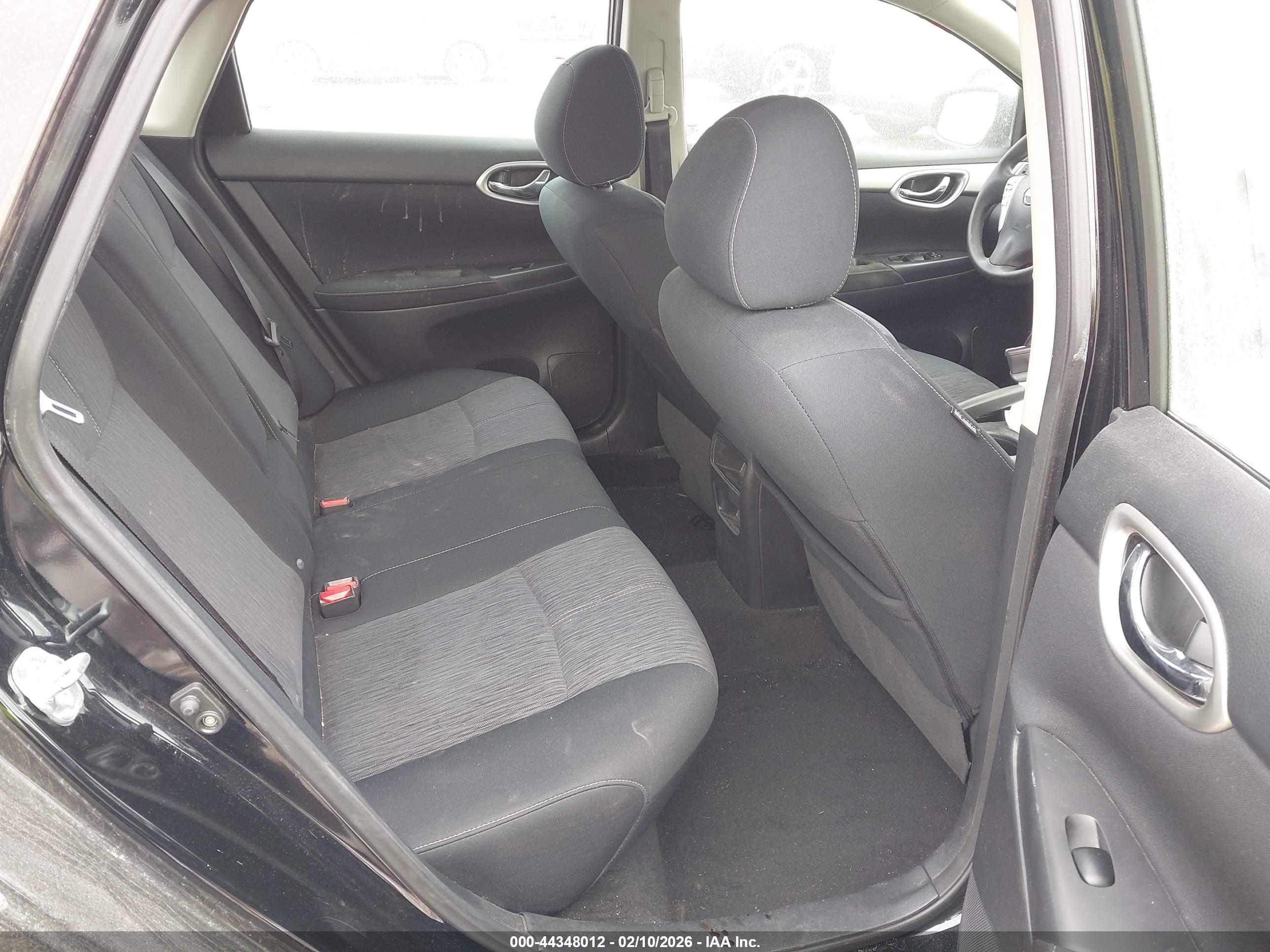 NISSAN SENTRA image 8