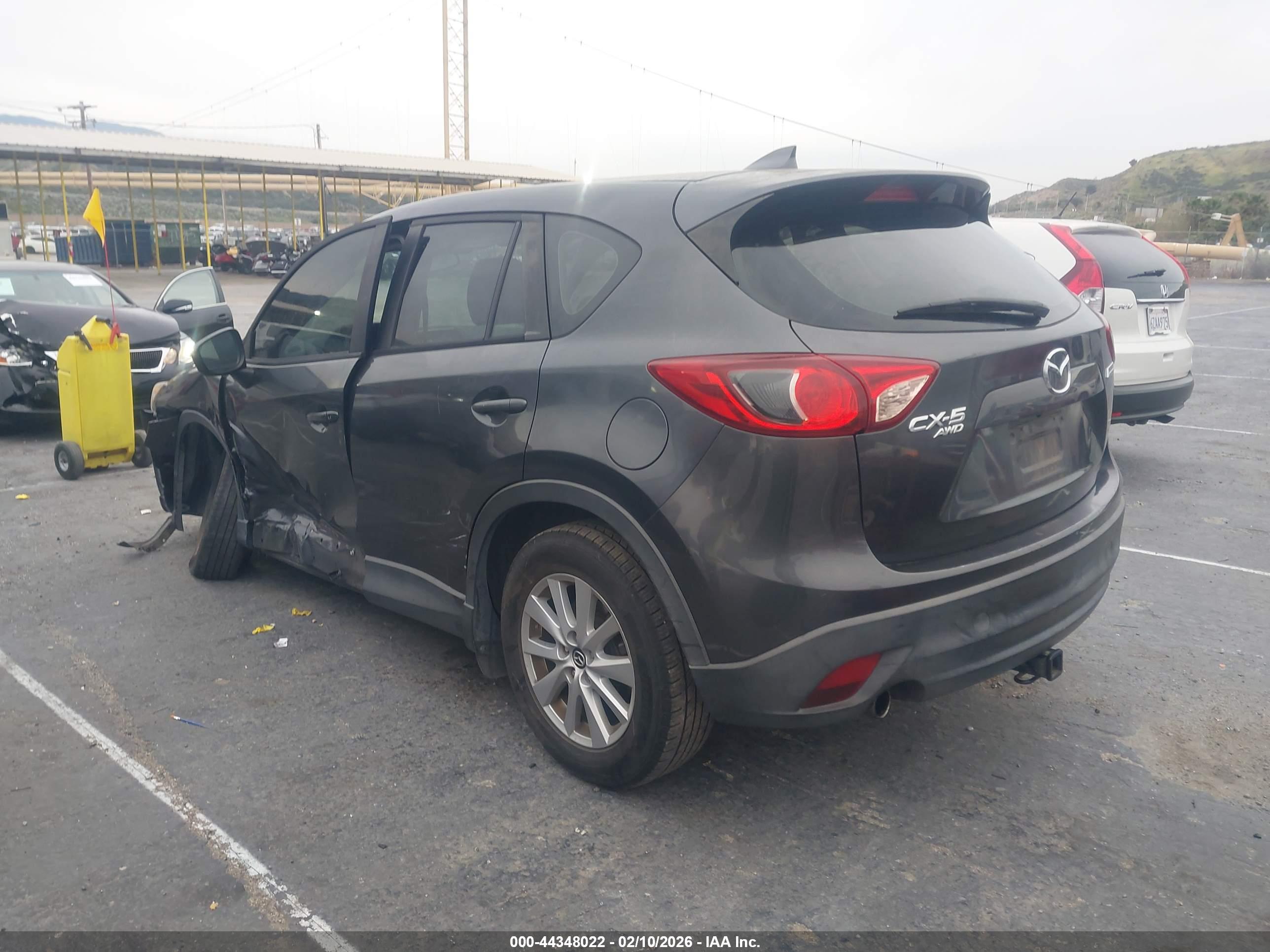 MAZDA CX-5 image 3