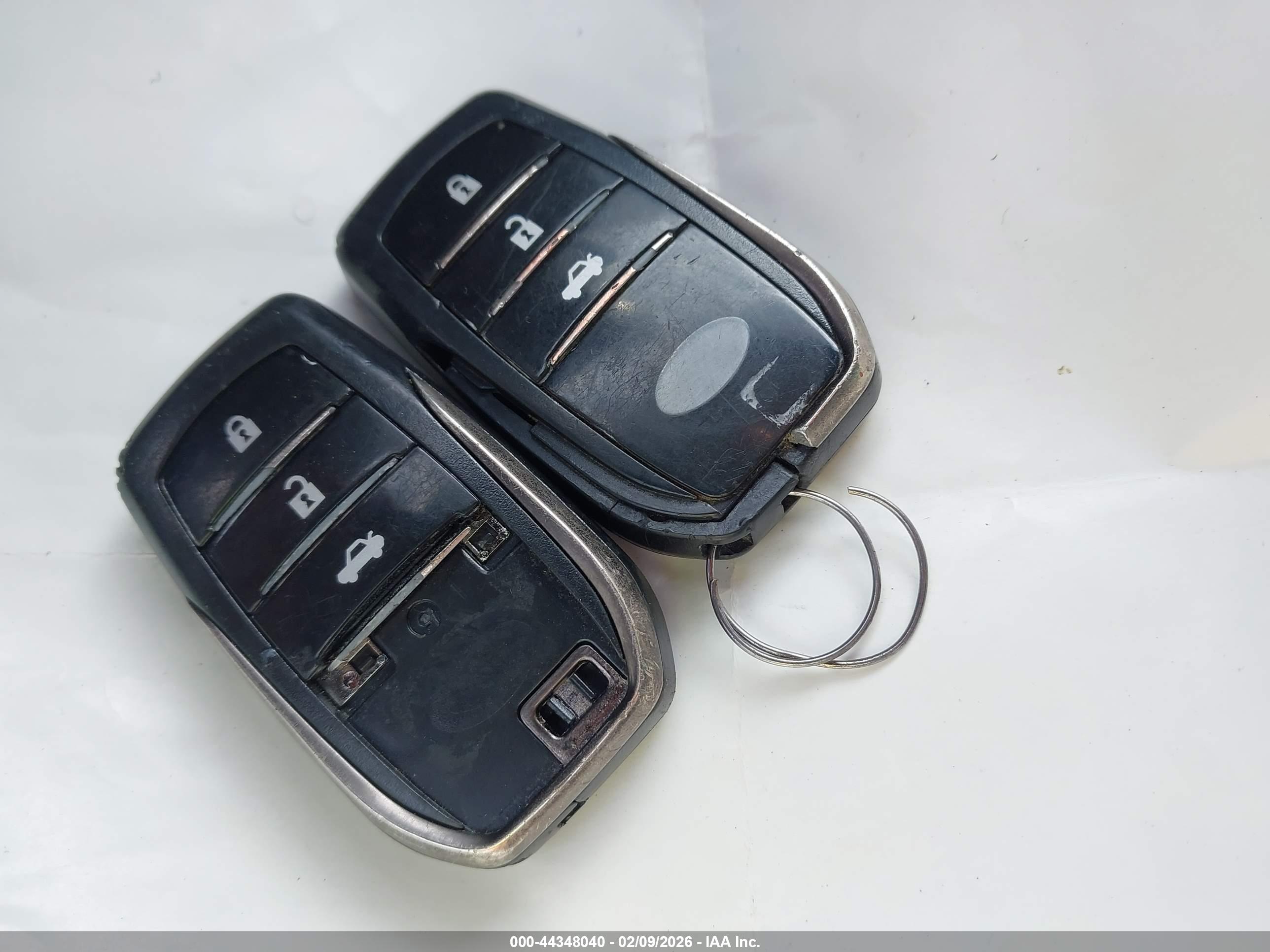 TOYOTA COROLLA image 11