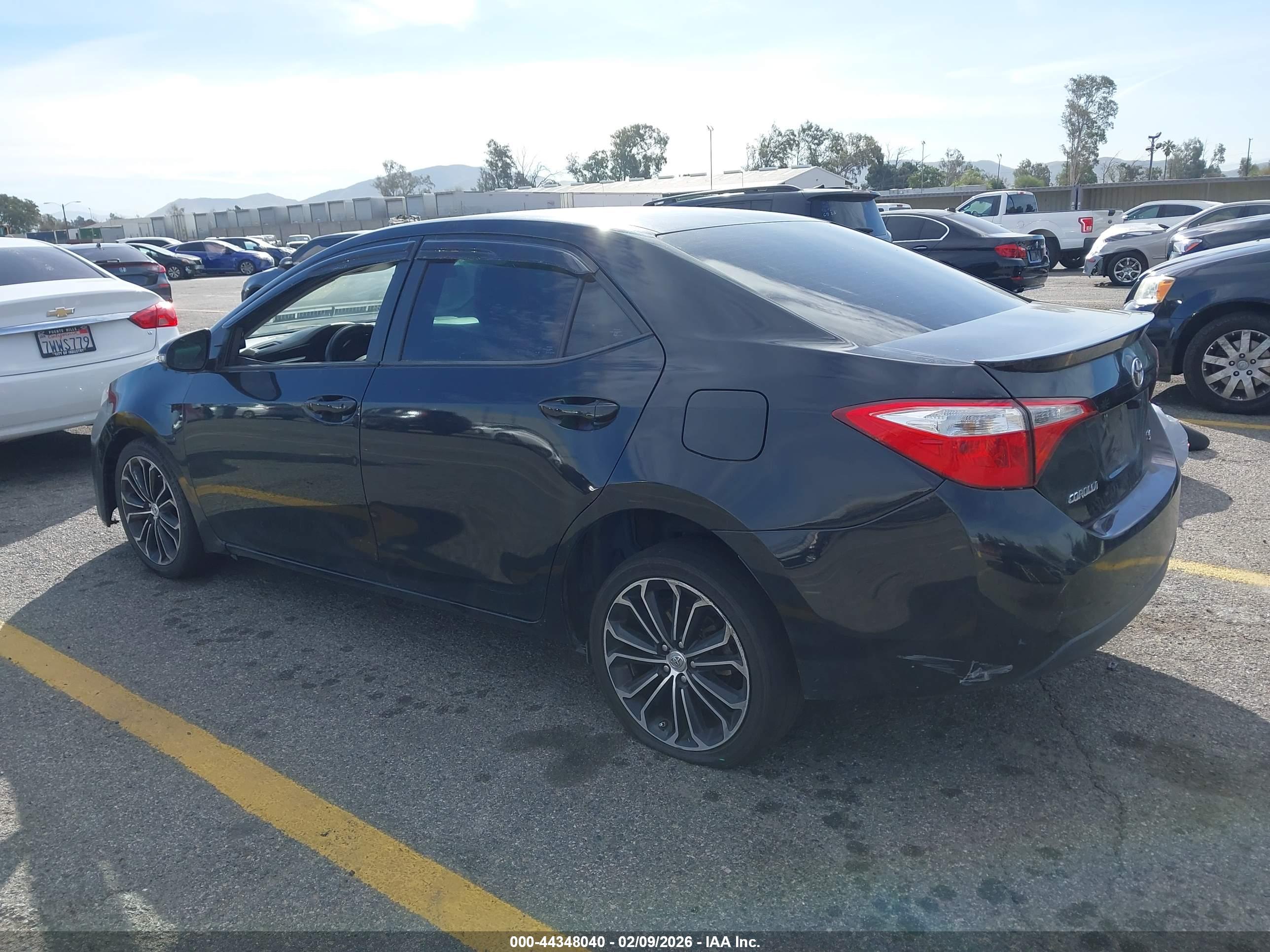 TOYOTA COROLLA image 3