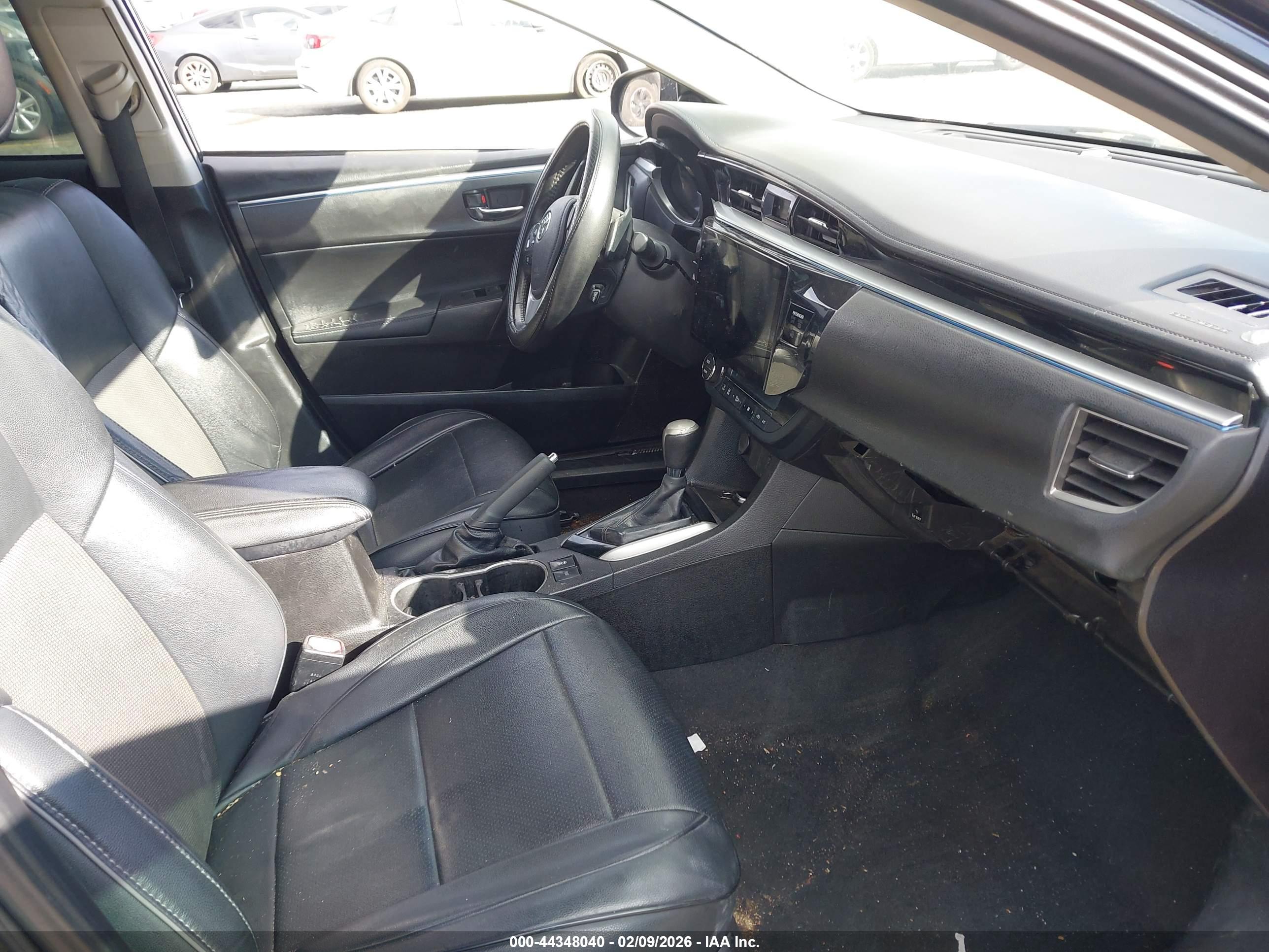 TOYOTA COROLLA image 5