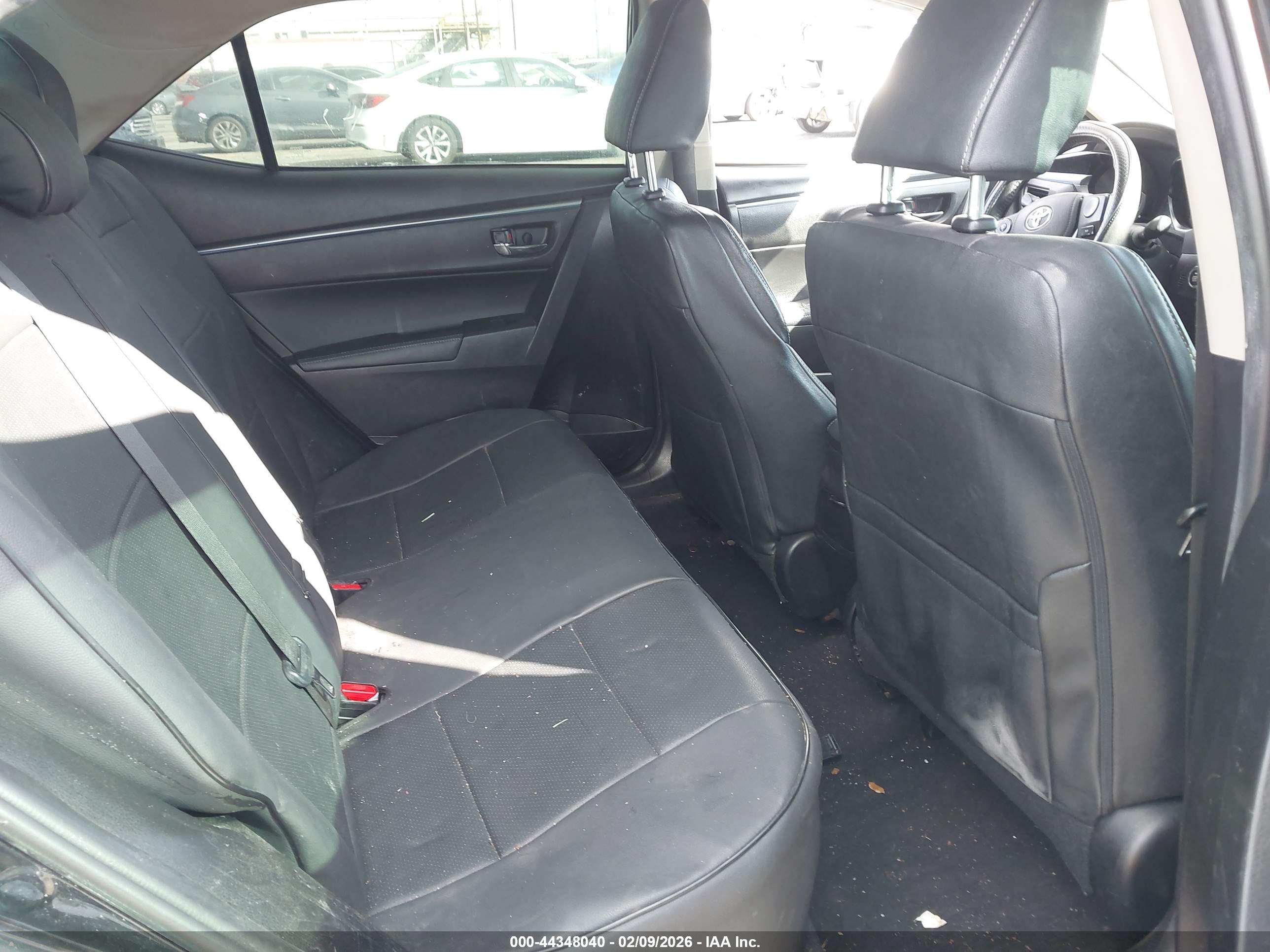 TOYOTA COROLLA image 8
