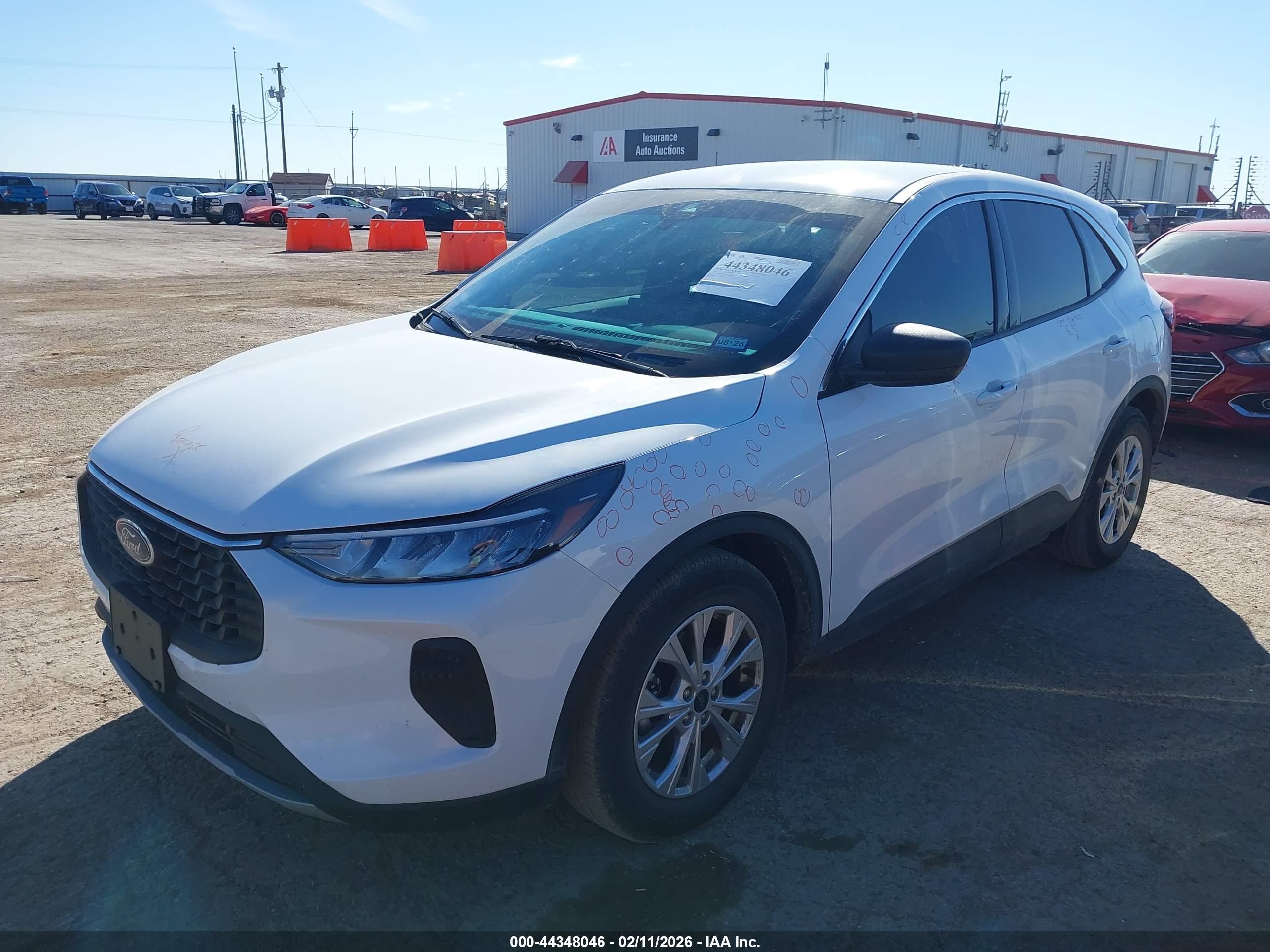 FORD ESCAPE image 2