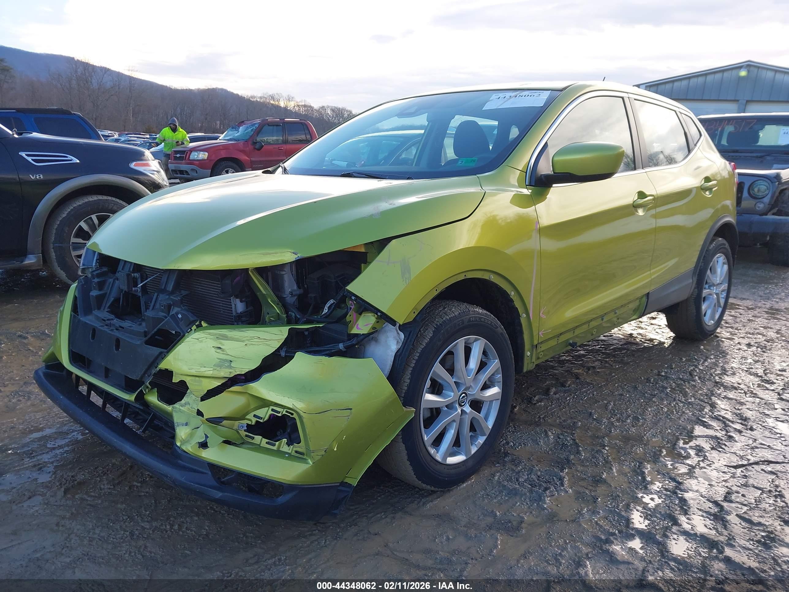NISSAN ROGUE image 6