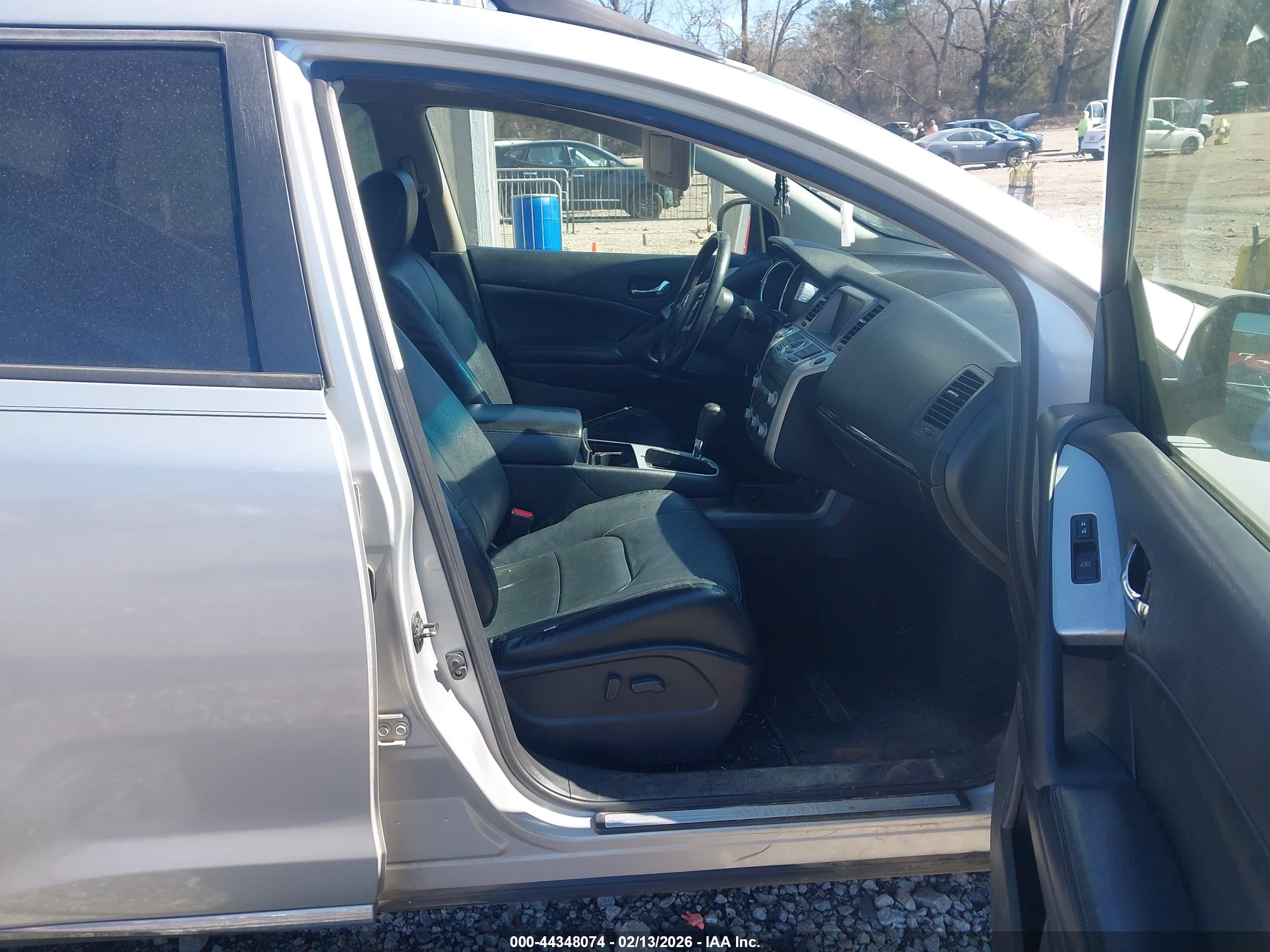 NISSAN MURANO image 5
