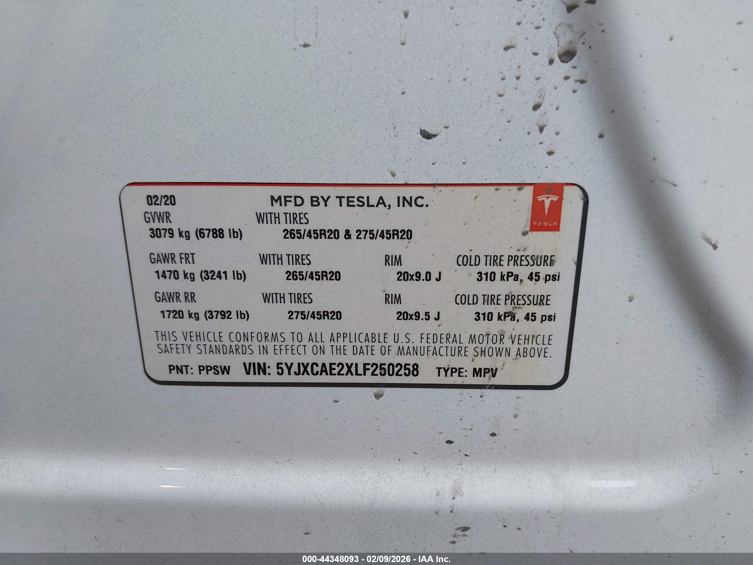 TESLA MODEL image 9