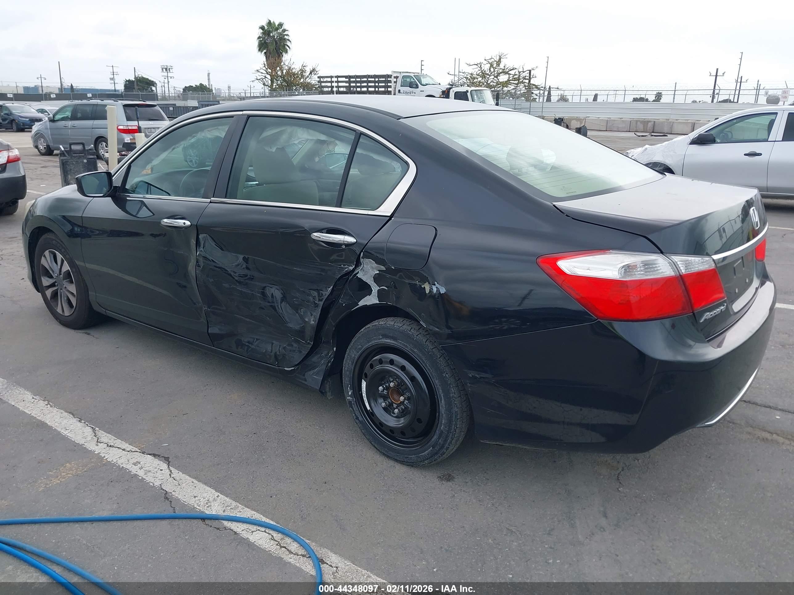 HONDA ACCORD image 3