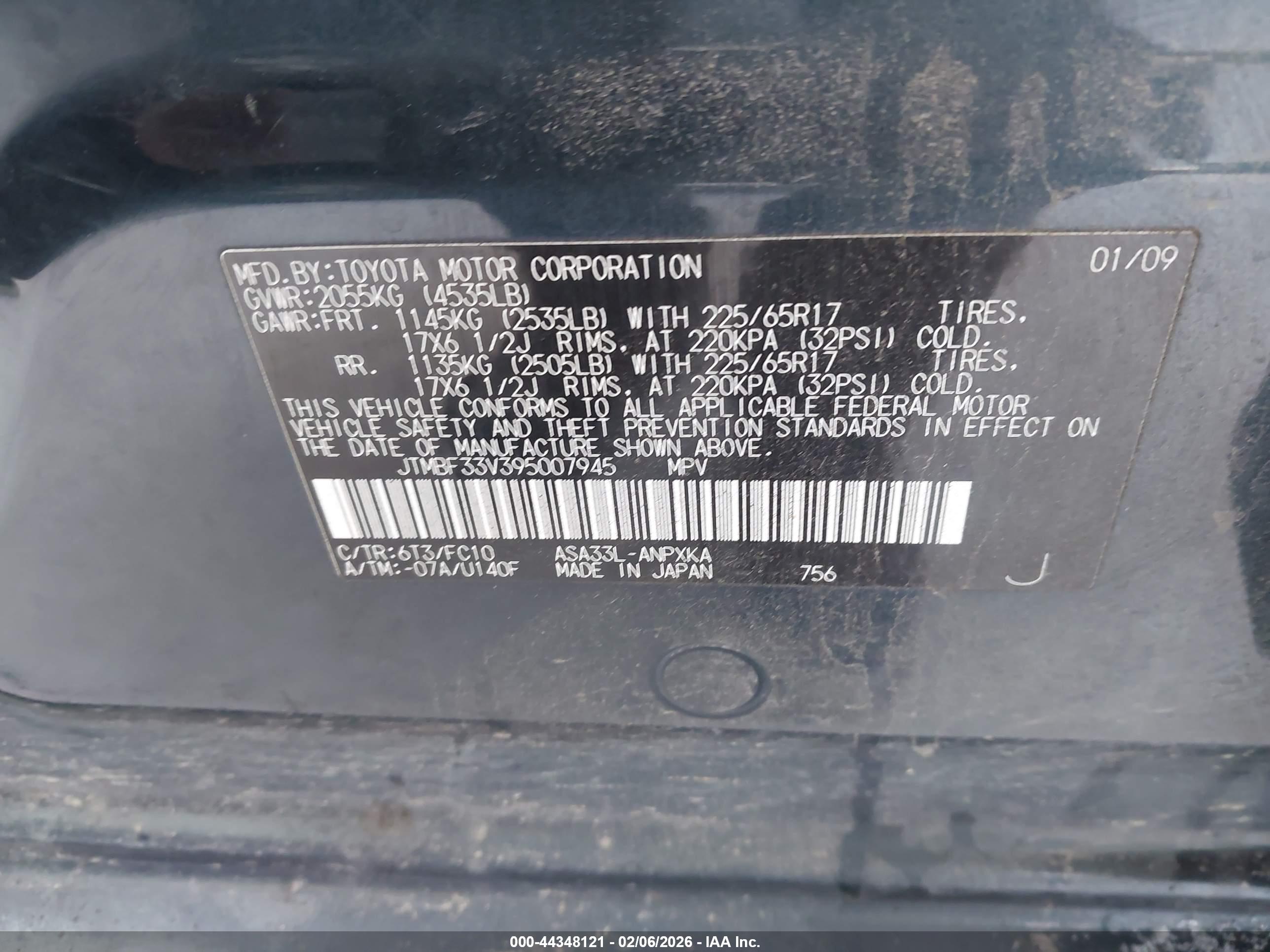 TOYOTA RAV4 image 9