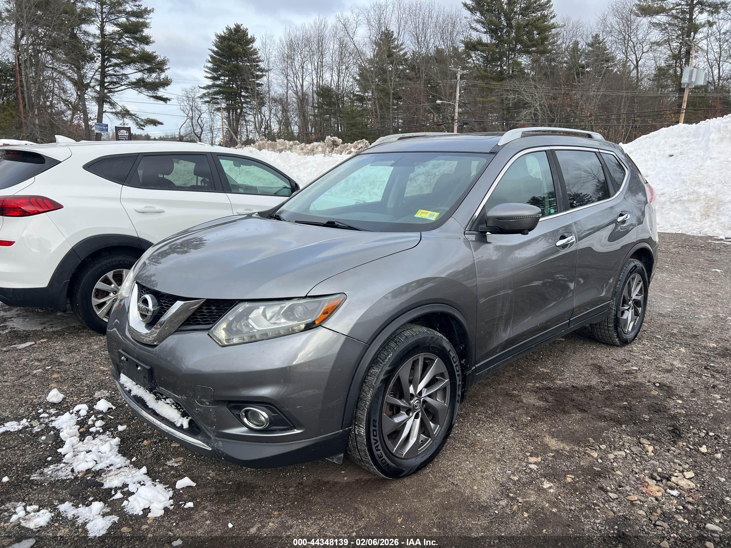 NISSAN ROGUE image 2