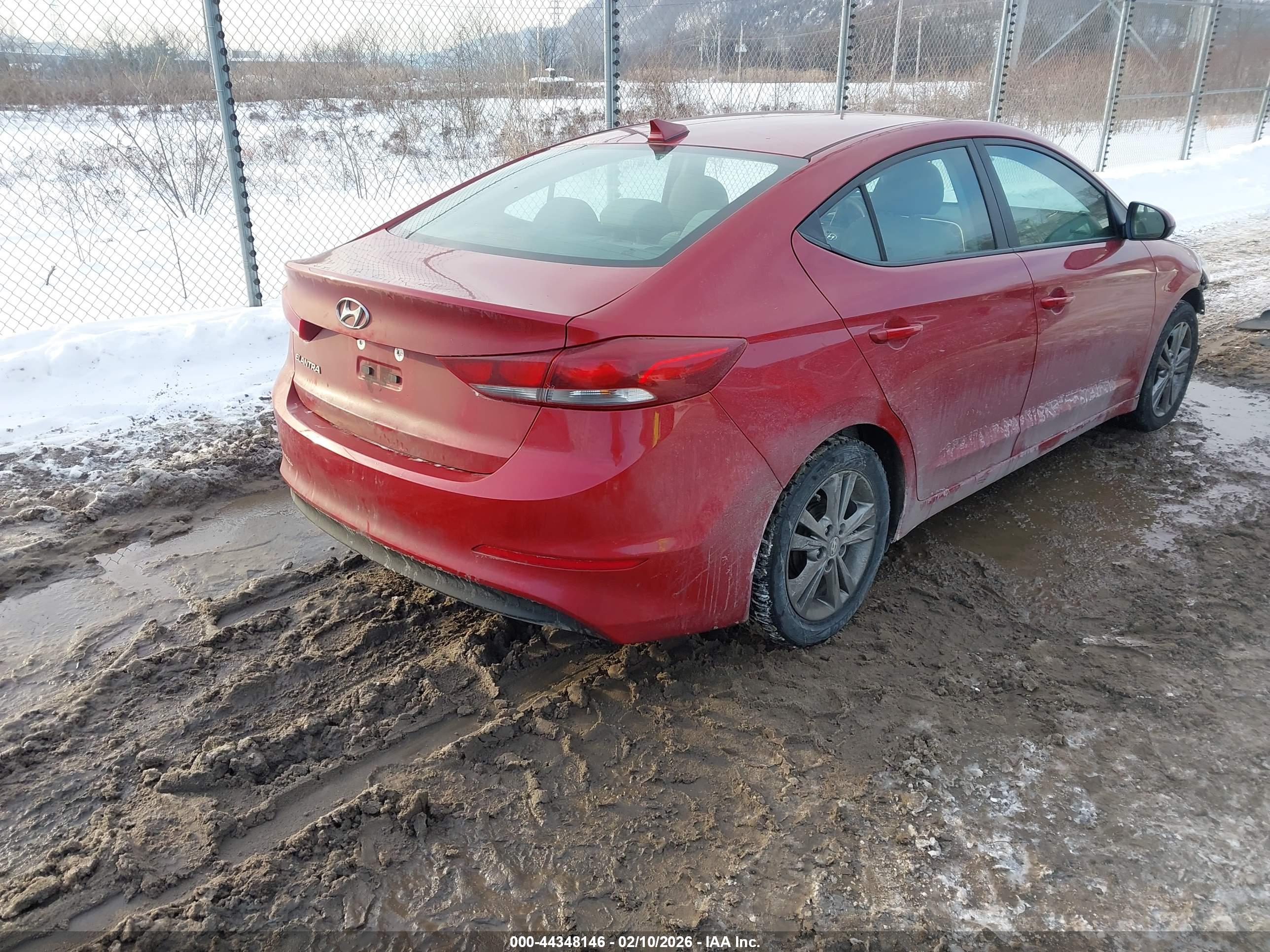 HYUNDAI ELANTRA image 4