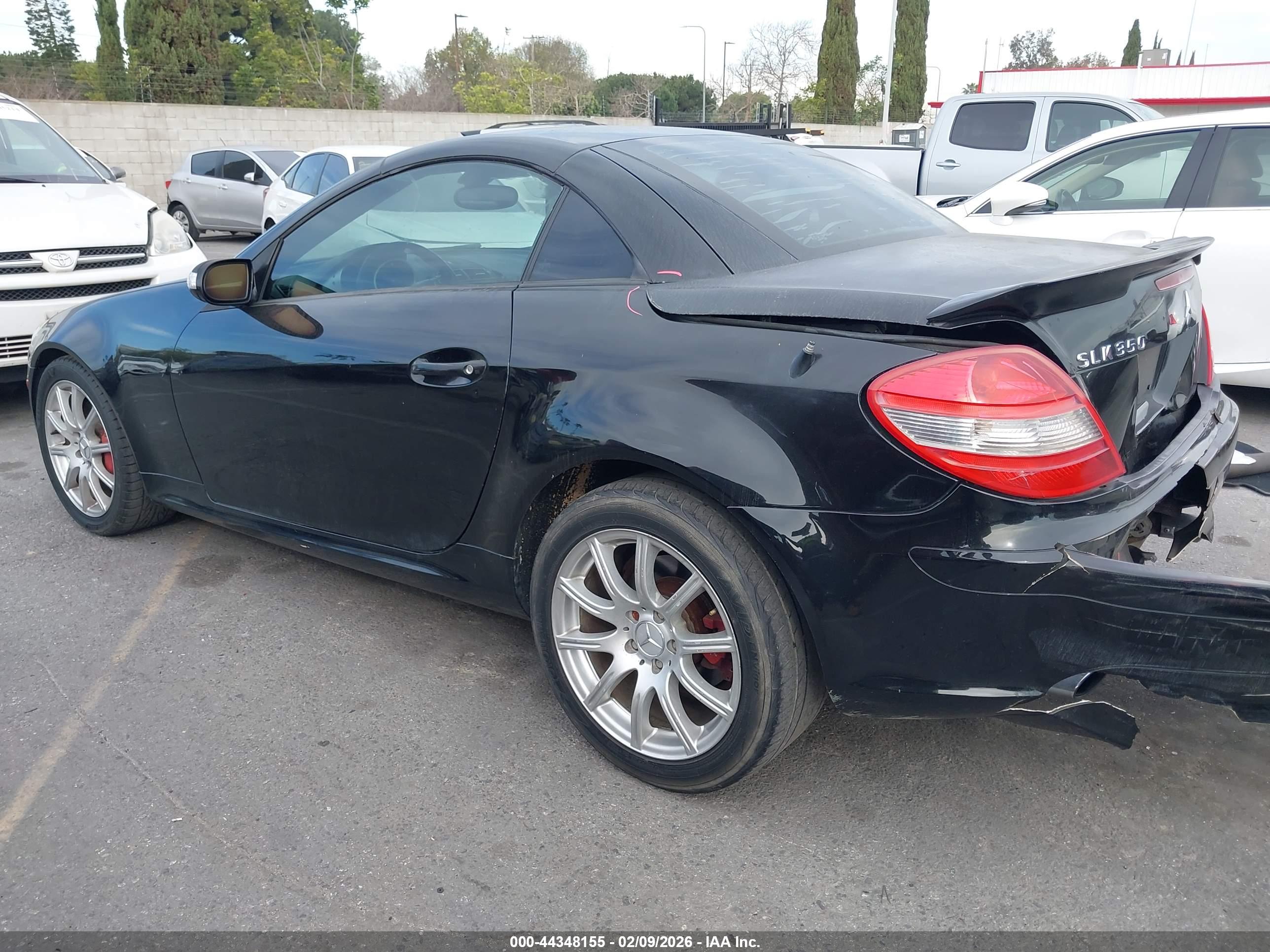 MERCEDES-BENZ SLK image 3