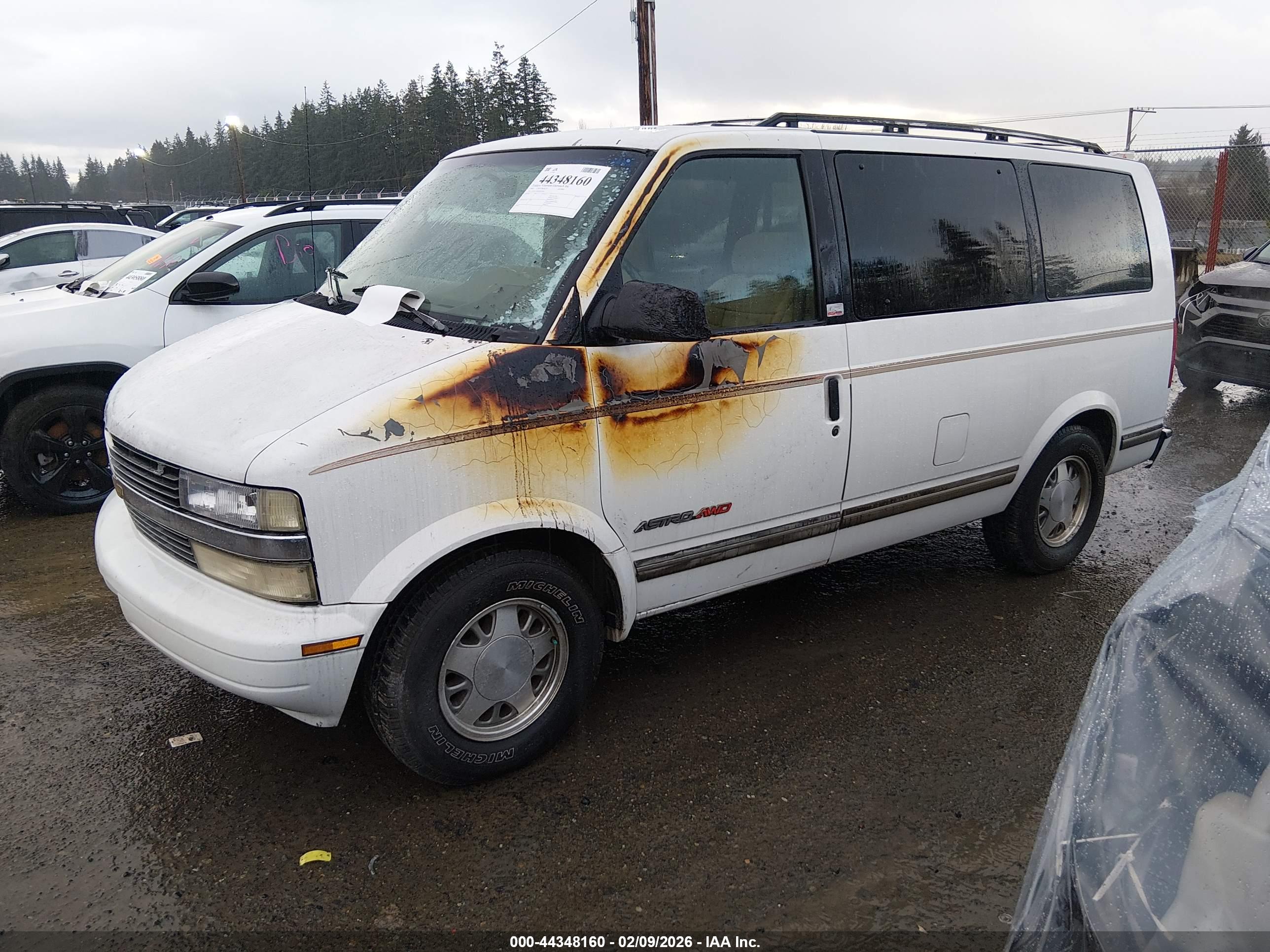 CHEVROLET ASTRO image 2