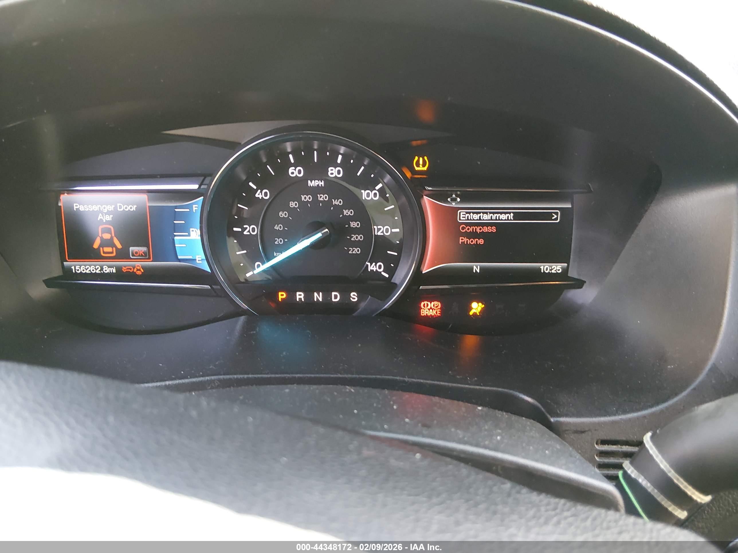 FORD EXPLORER image 7