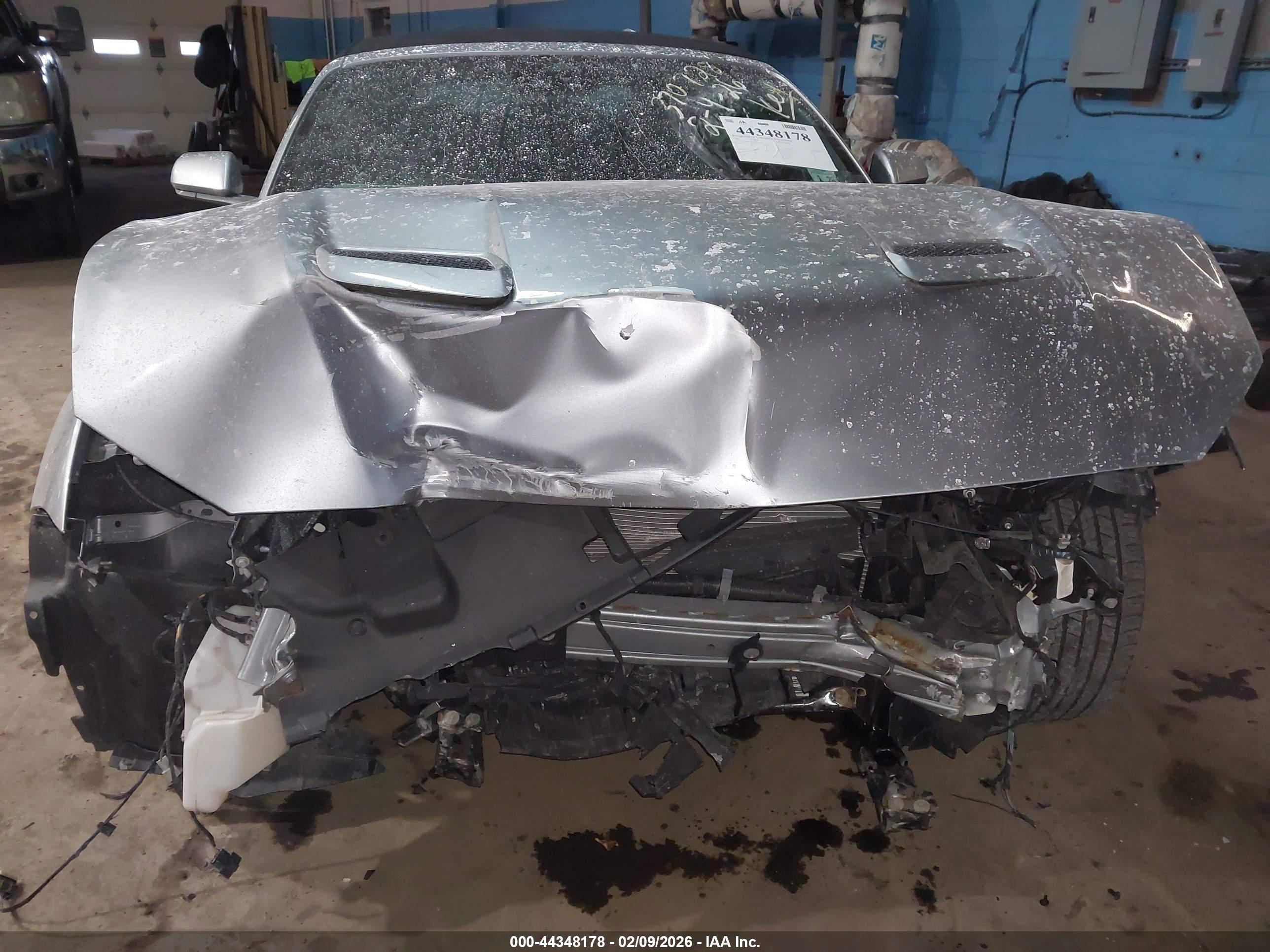 FORD MUSTANG image 6