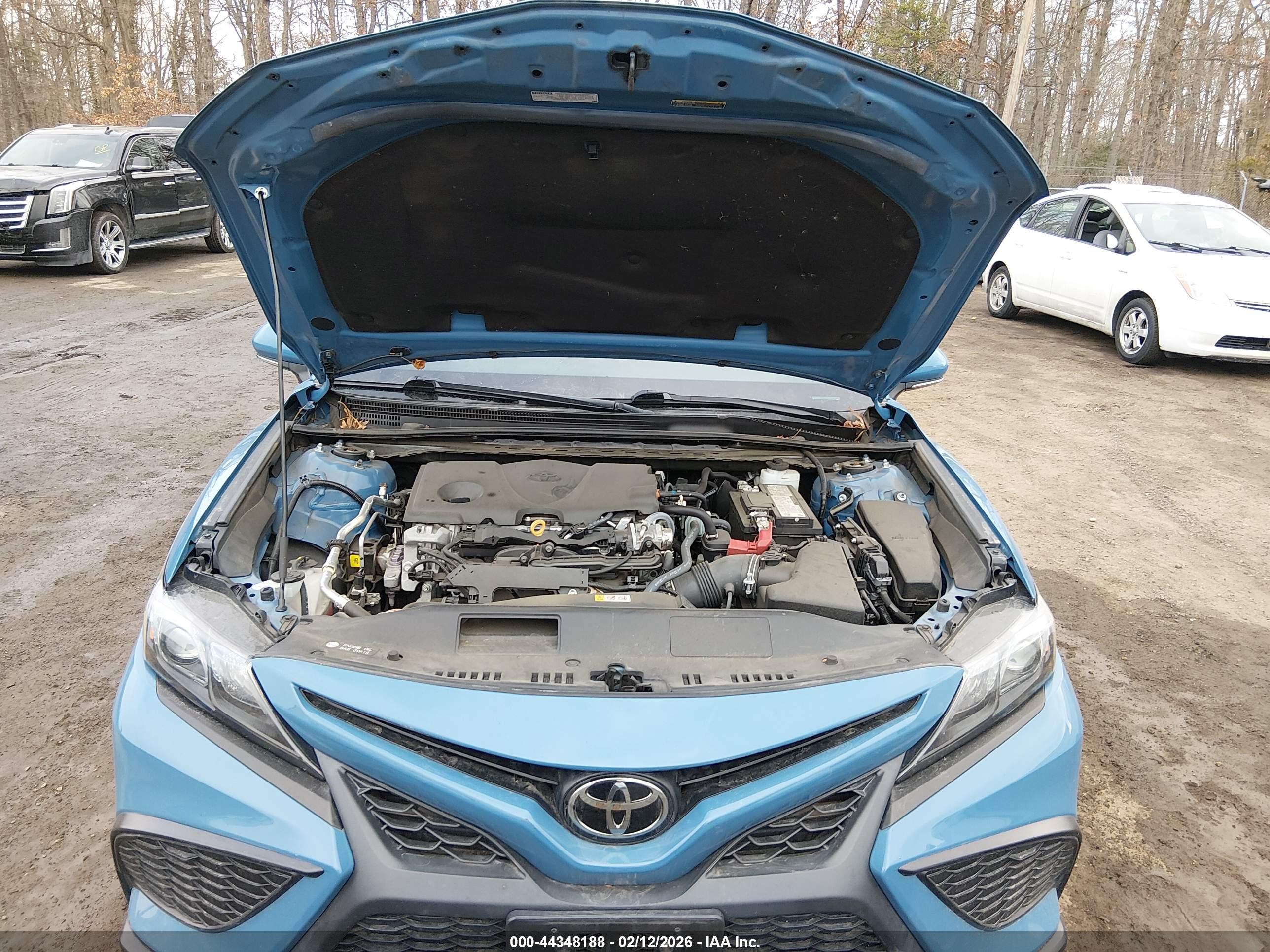 TOYOTA CAMRY image 10