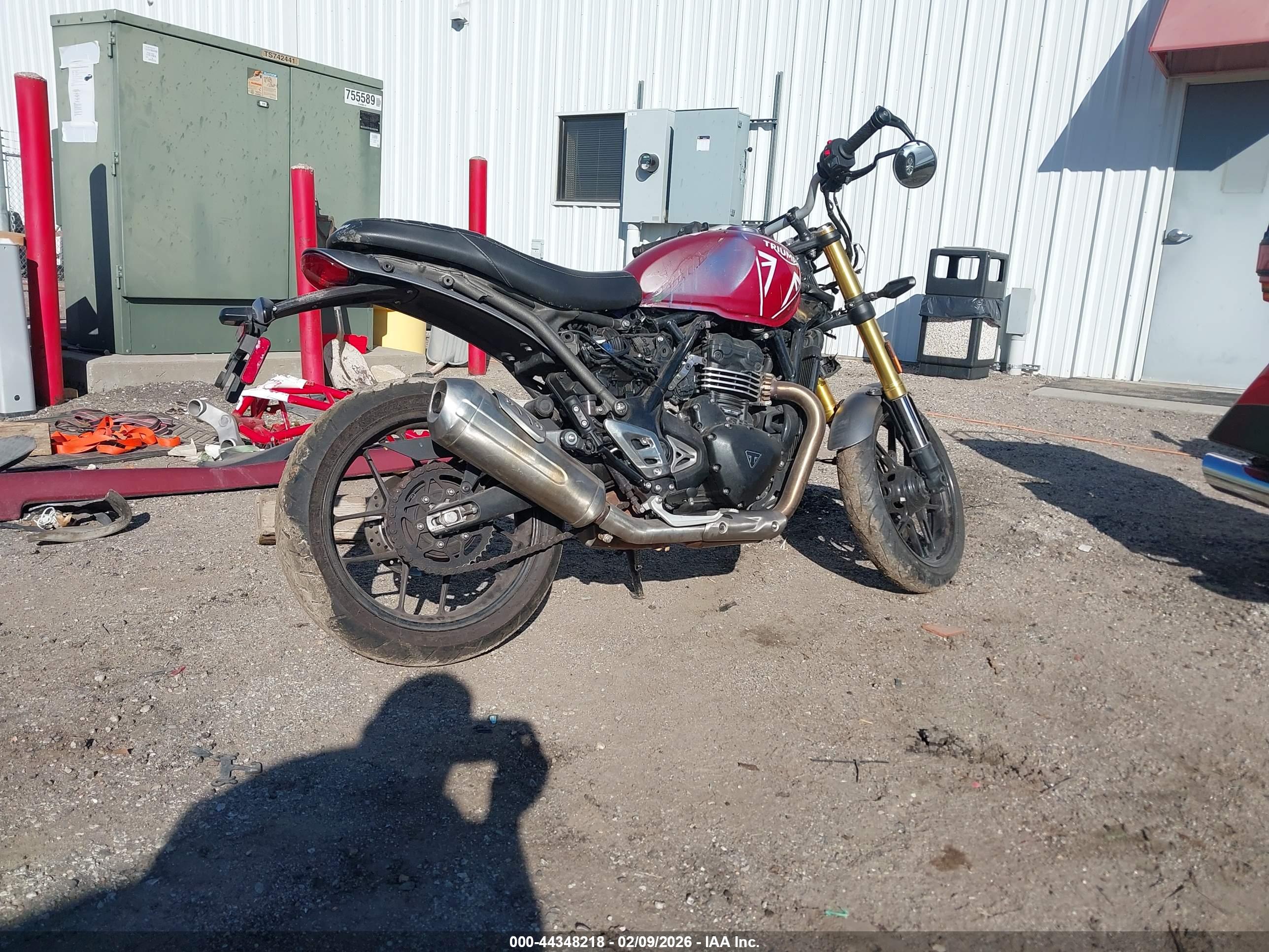 TRIUMPH MOTORCYCLE image 4