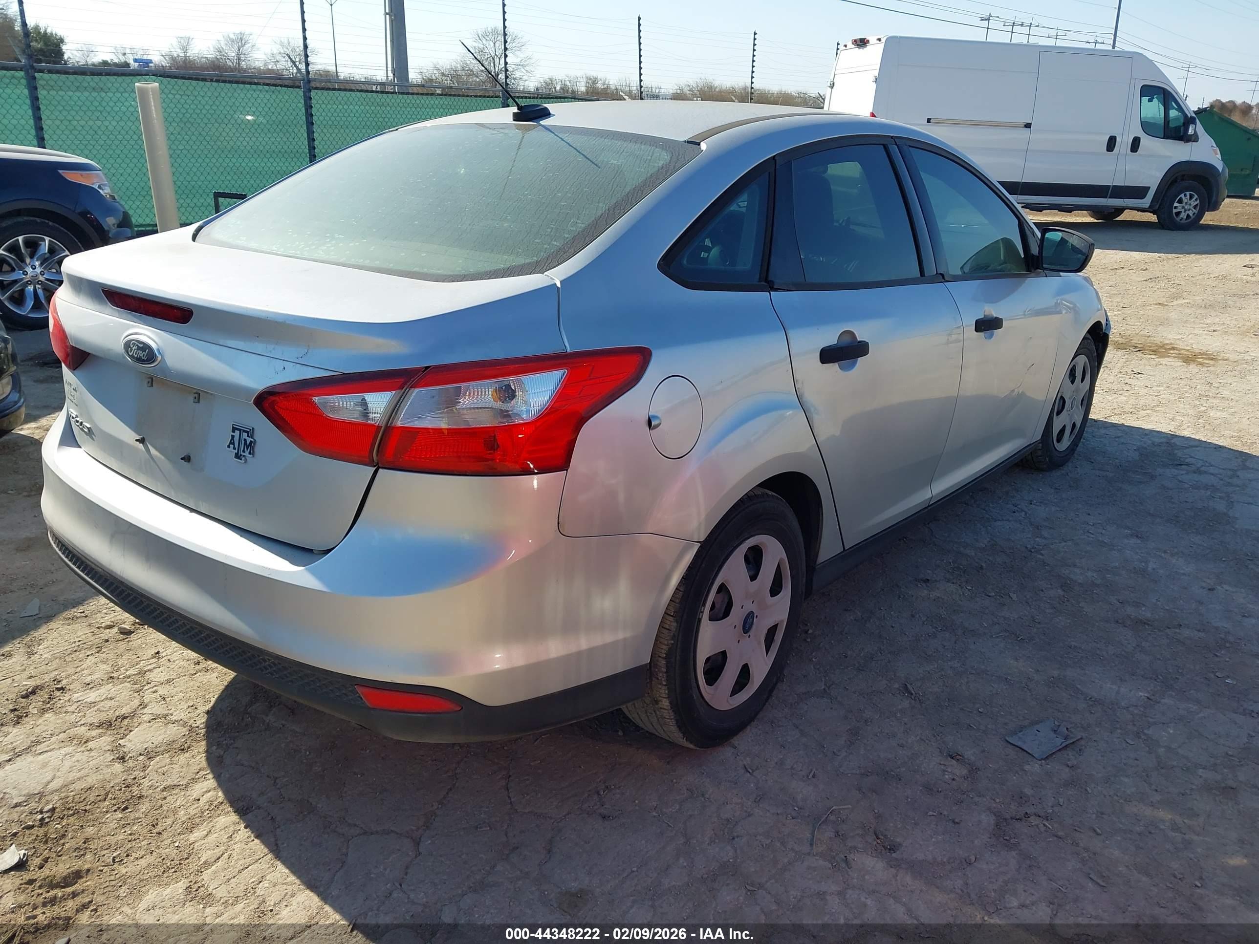 FORD FOCUS image 4