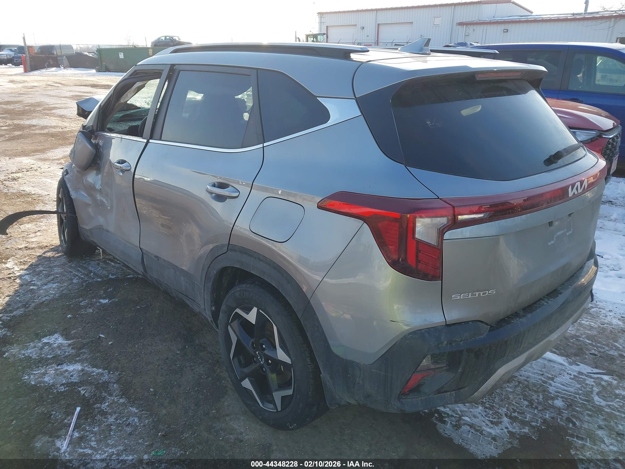 KIA SELTOS image 3