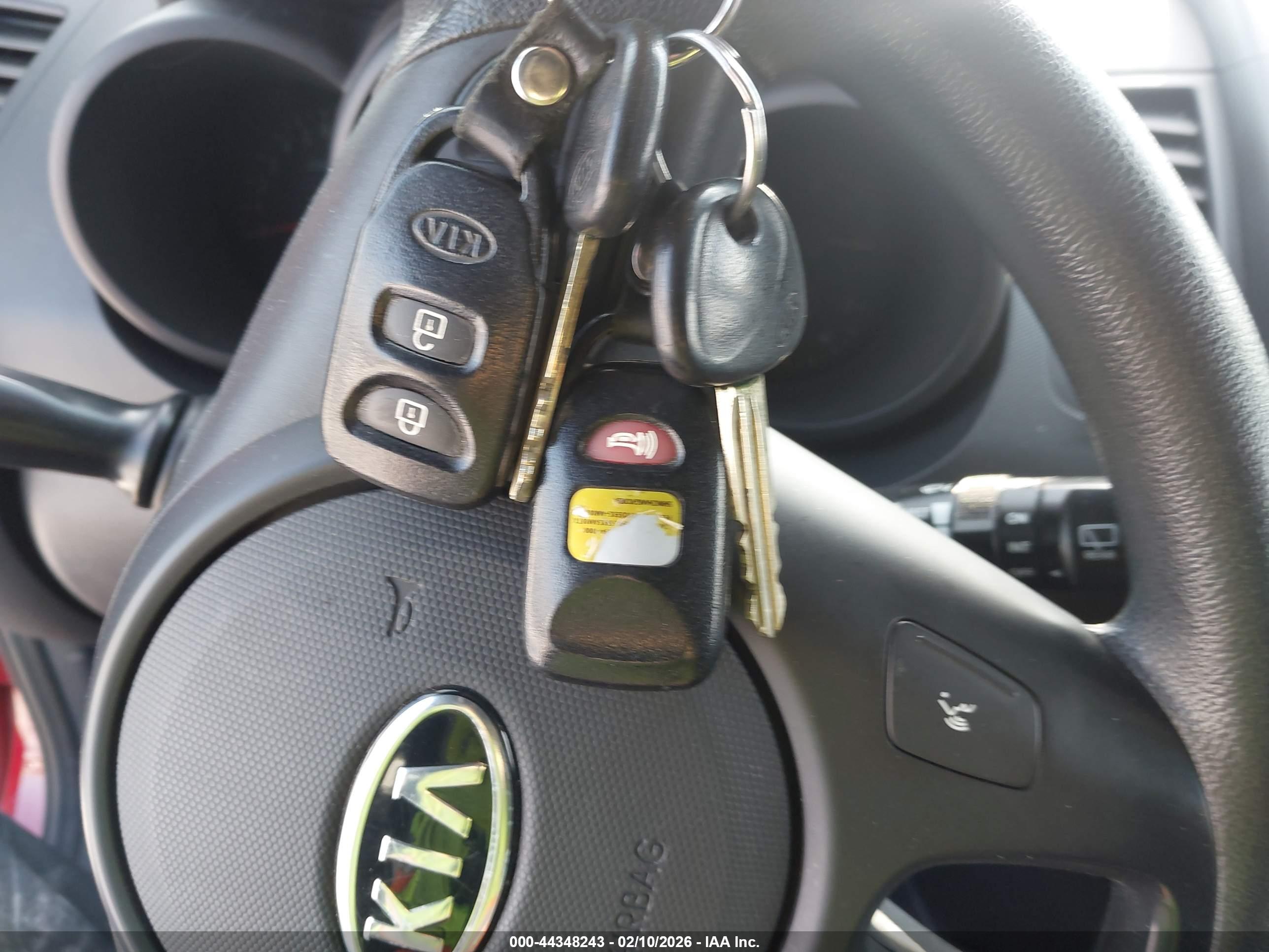 KIA SOUL image 11